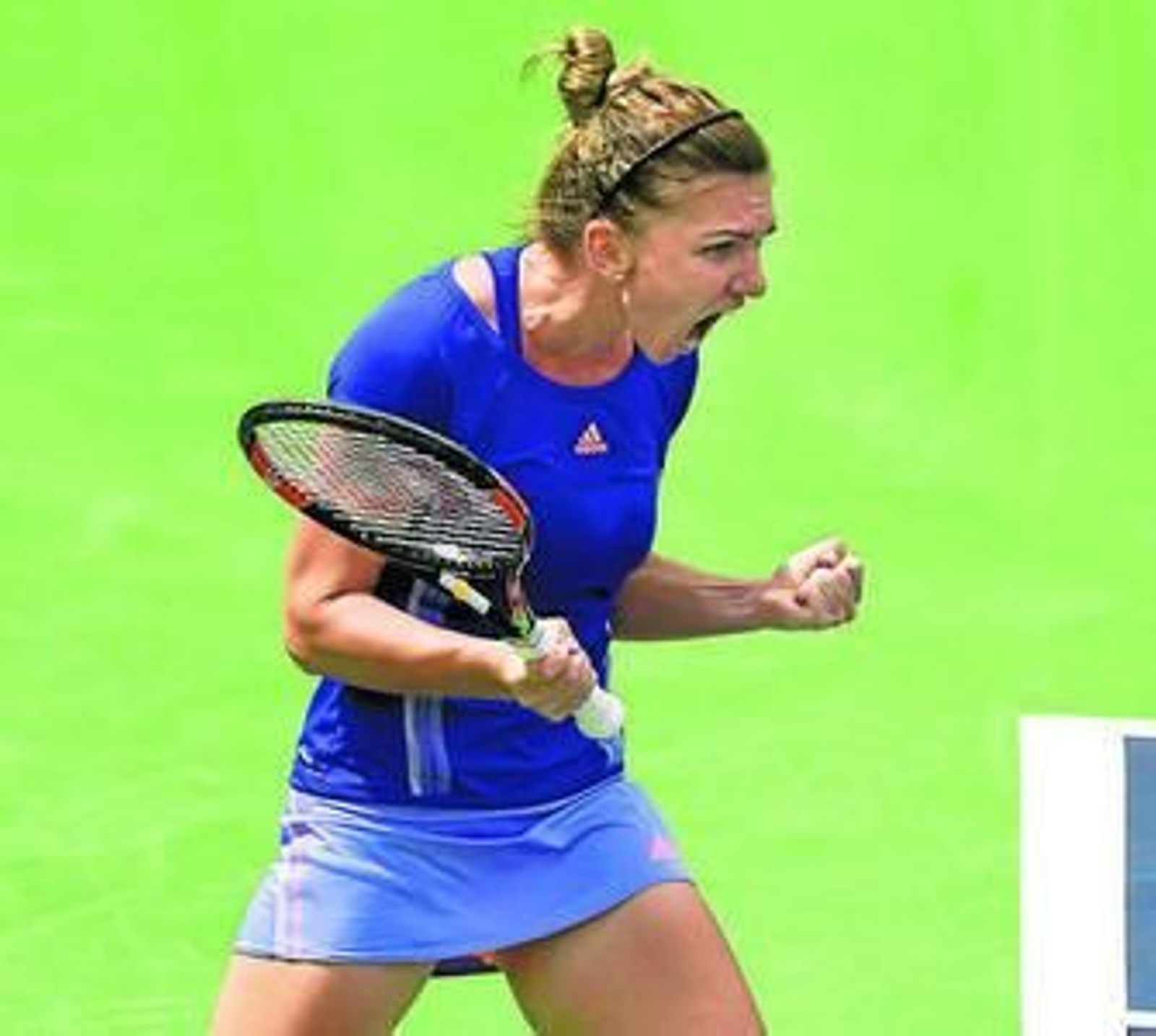 Halep celebra uno de los puntos obtenidos ante Jankovic.
