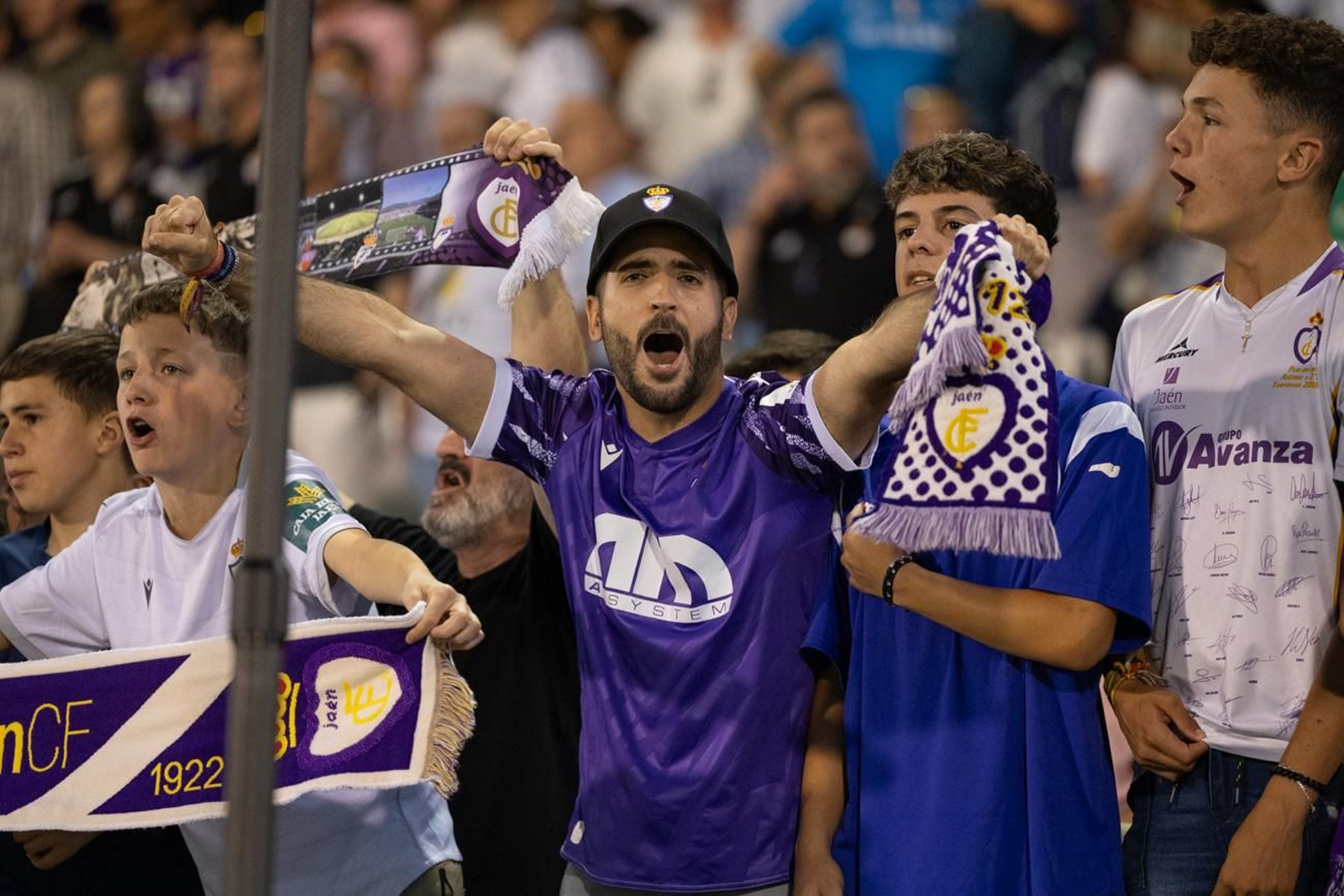 Las mejores imágenes del Real Jaén - CD Huétor Tájar Las mejores imágenes del Real Jaén - CD Huétor Tájar
