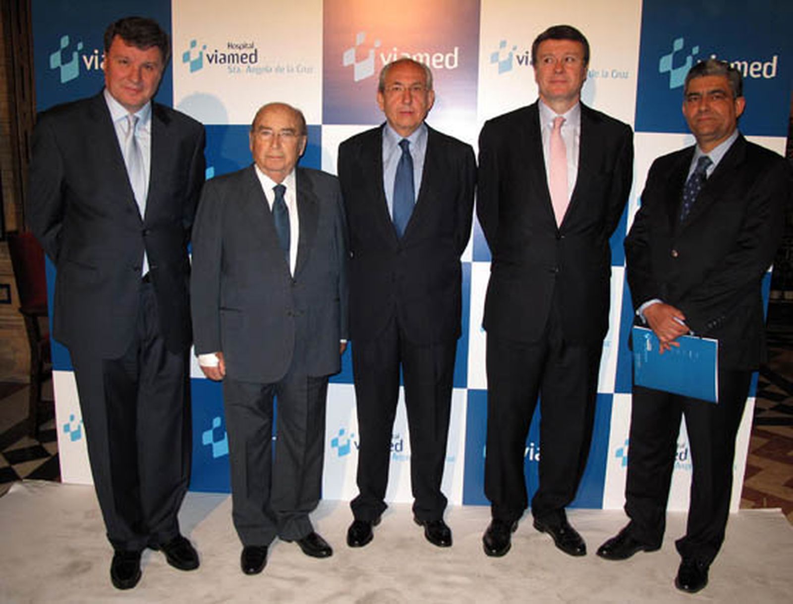 Viamed presenta en sociedad su nuevo hospital