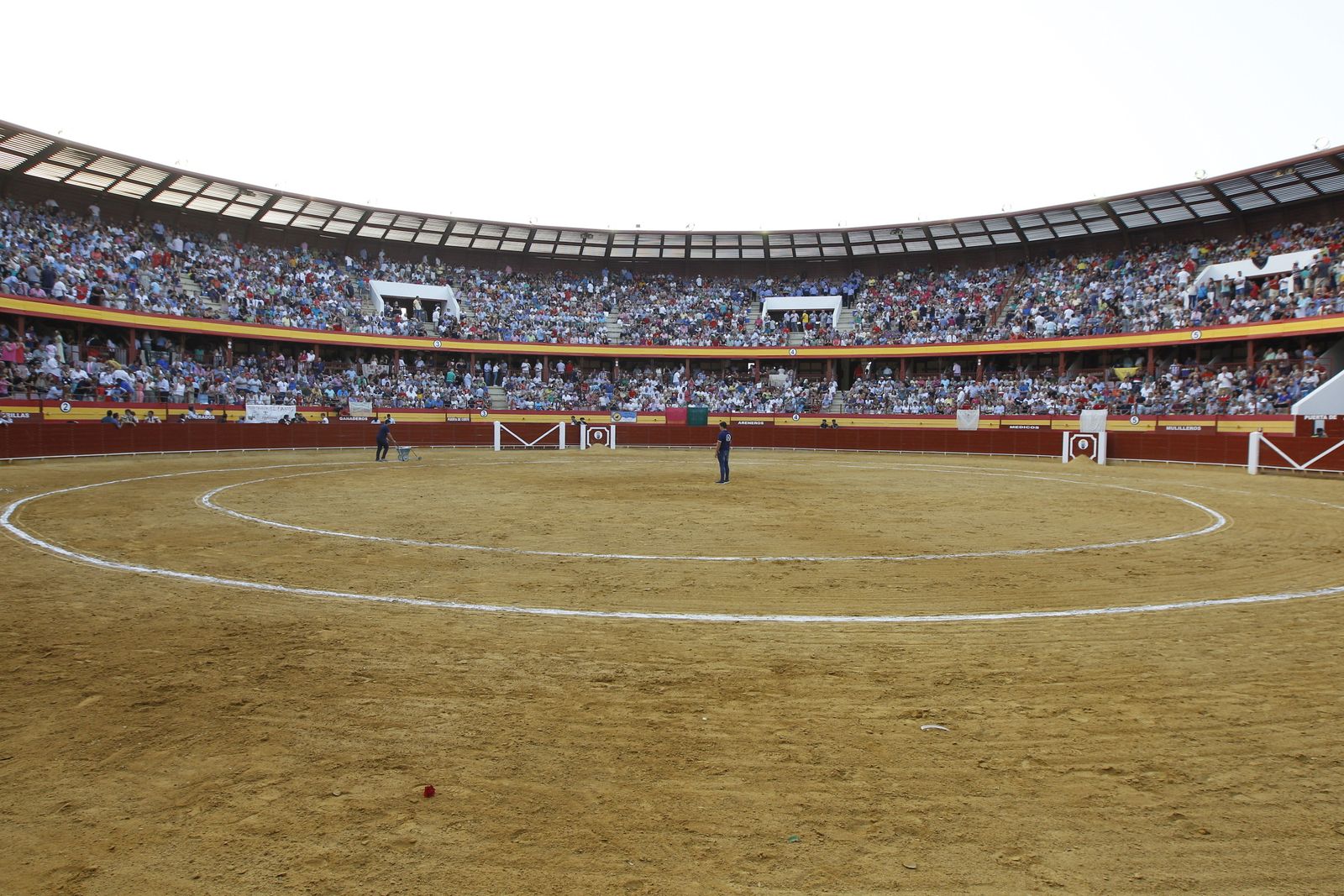 Fotogalería corrida de toros Roquetas de Mar. El Fandi, Castella, Cayetano.