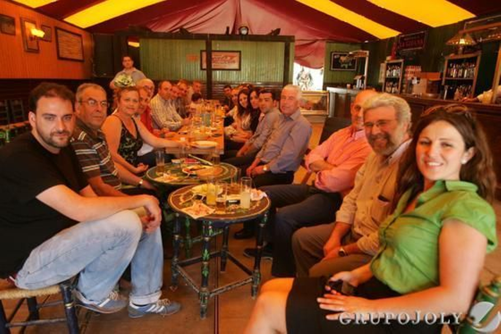 Los caballos y el buen ambiente en la recta final de la feria.

Foto: J.M. Quinones