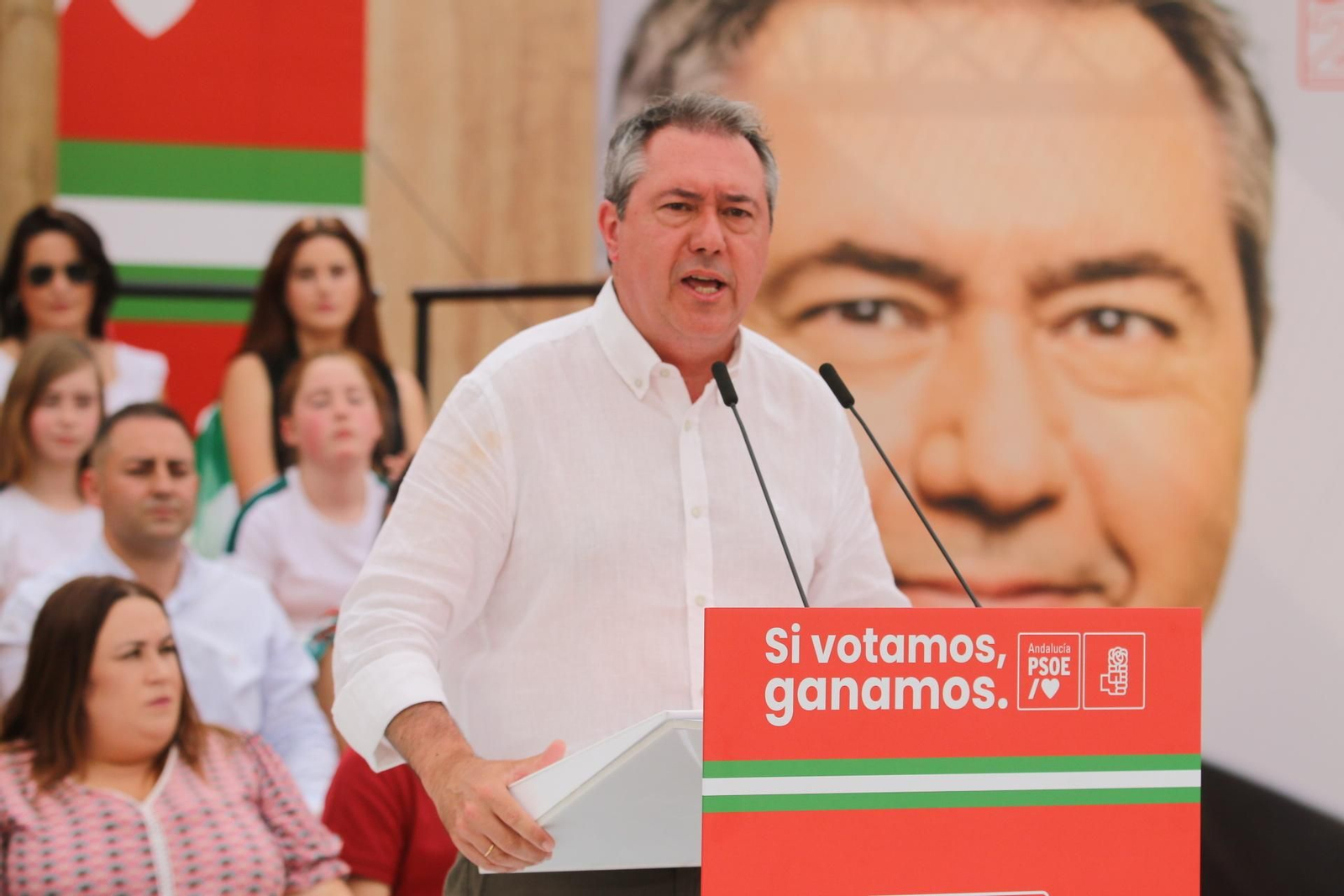 Juan Espadas comienza la campaña electoral con Pedro Sánchez, en imágenes