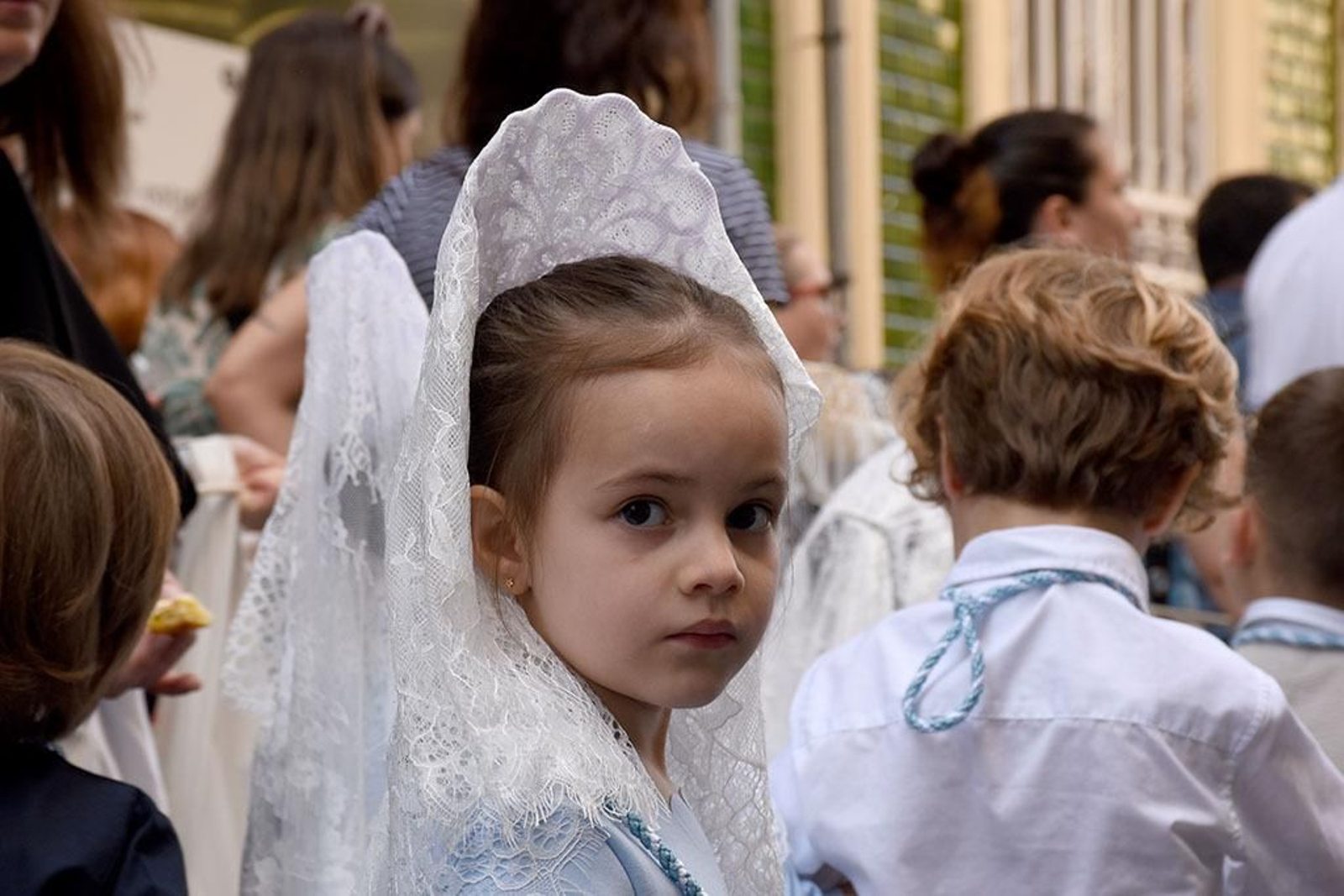 Imágenes de la procesión de la Virgen Milagrosa del colegio San Vicente de Paúl