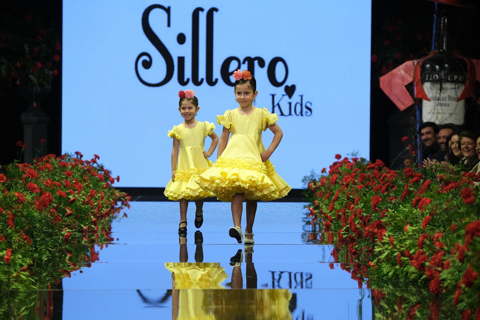 Desfile infantil de Ernesto Sillero en la Pasarela Flamenca Jerez Tío Pepe 2023