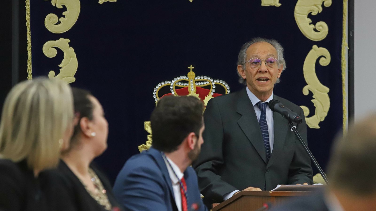 Fotos del acto de entrega de la Medalla de la Mancomunidad a la Policía Nacional