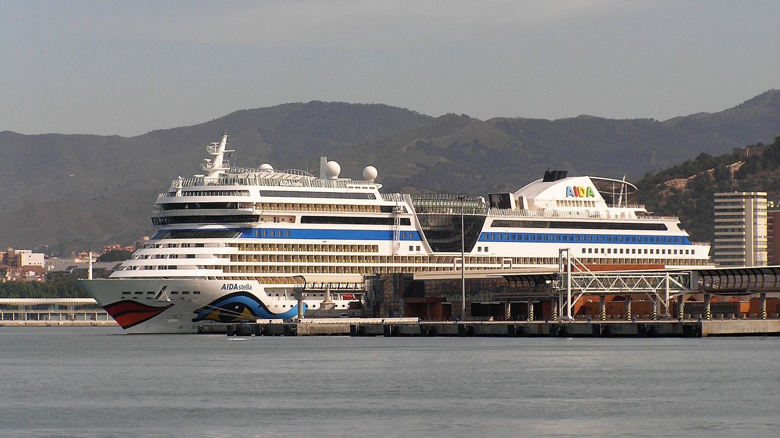 ‘AIDAstella’ que visitará las aguas malacitas en próximo 23 de agosto.