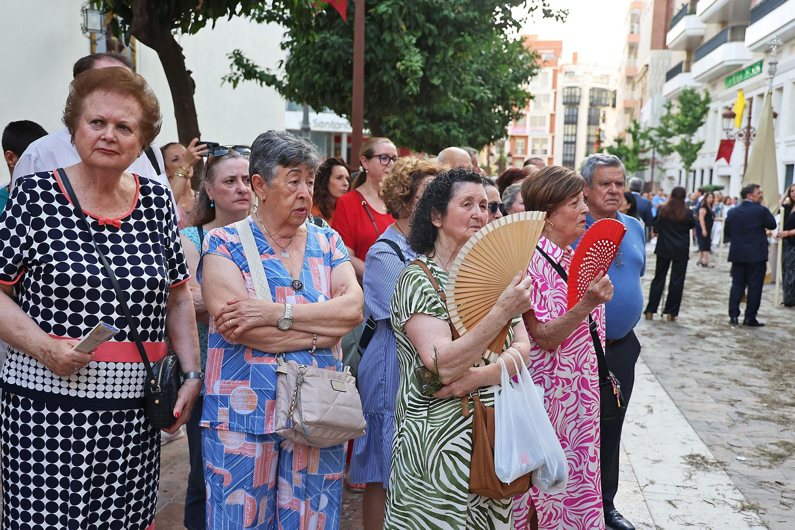 Imágenes de la procesión del Corpus Christi por las calles de Huelva