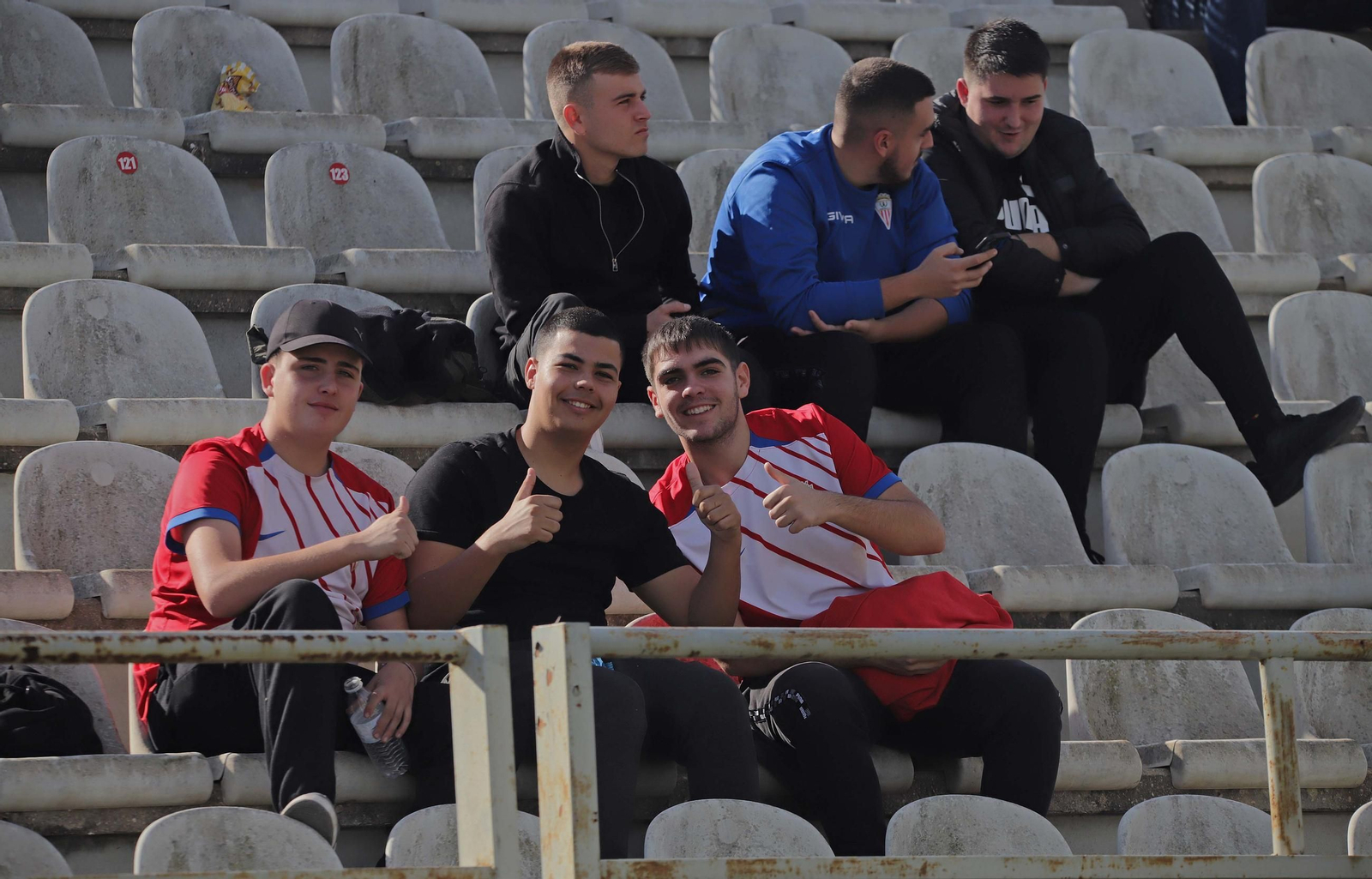 Búscate en el Nuevo Mirador durante el Algeciras - Sanluqueño de Primera Federación