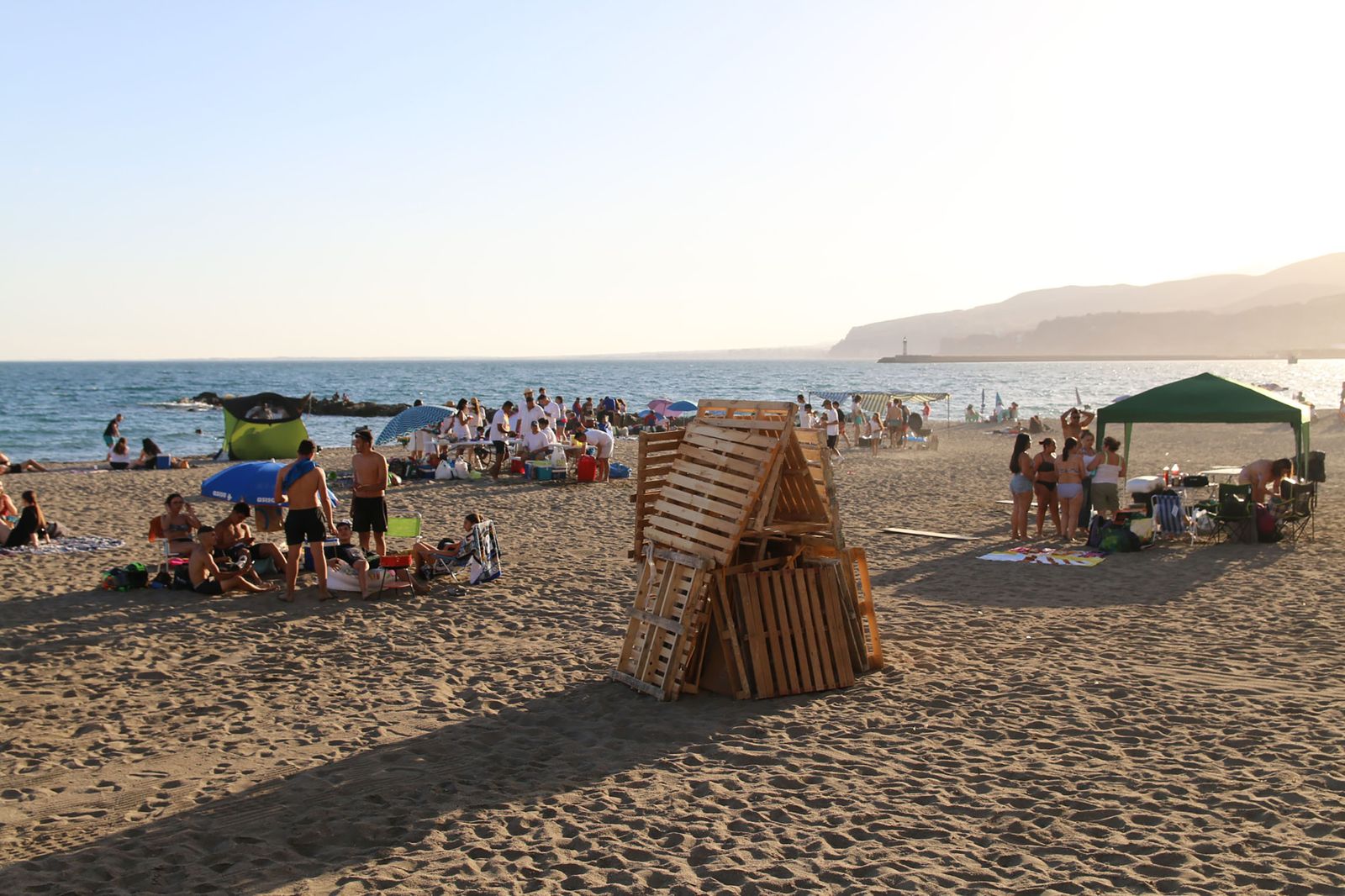 Fotogalería de los preparativos de la noche de San Juan