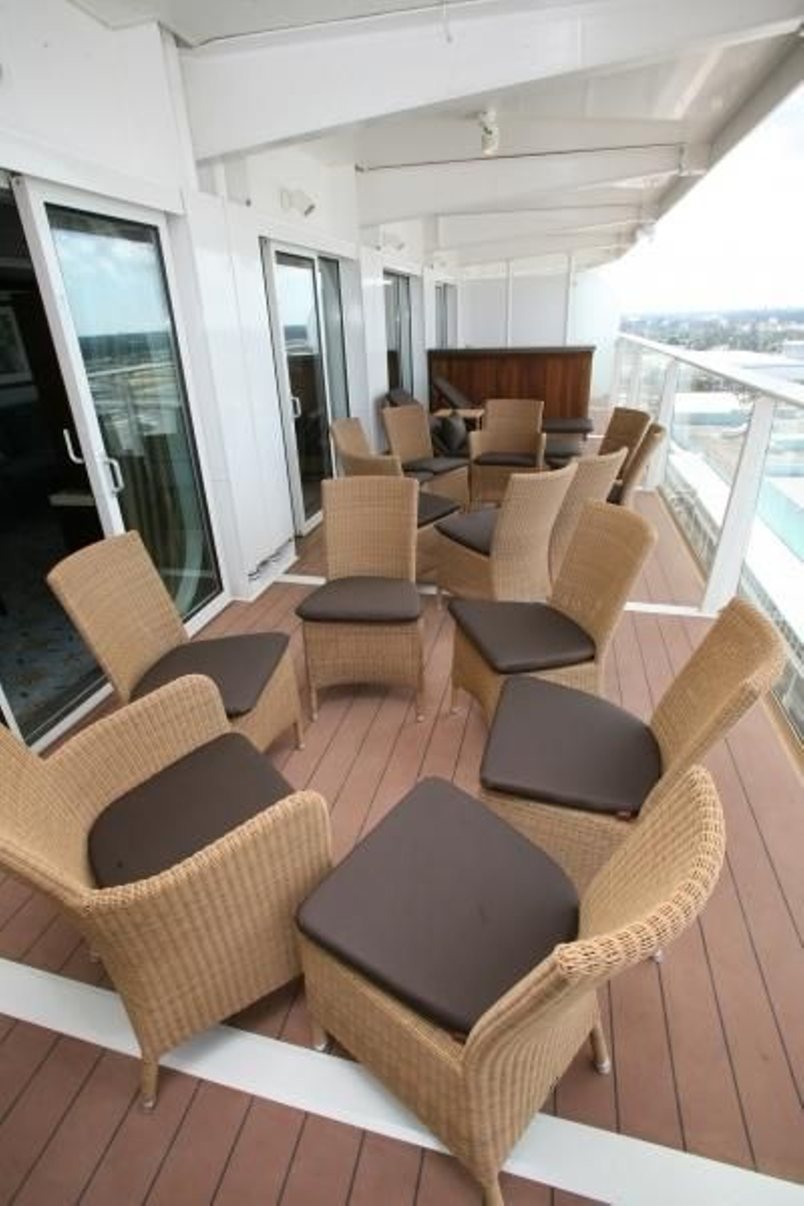 Así es el 'Oasis of the Seas', el mayor crucero del mundo, que será reparado en Cádiz