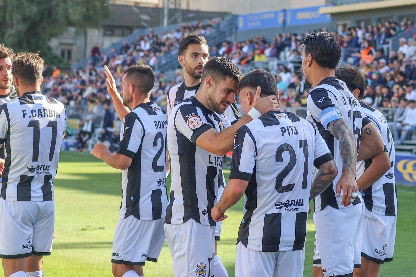 Las fotos del Orihuela-Balona de Segunda Federación (1-2)
