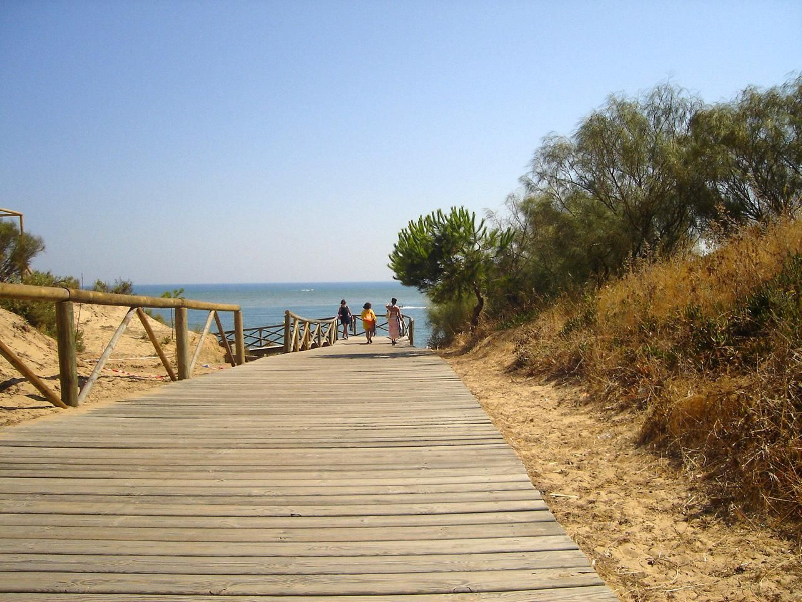 Nuevo Portil, una playa de Huelva que enamora