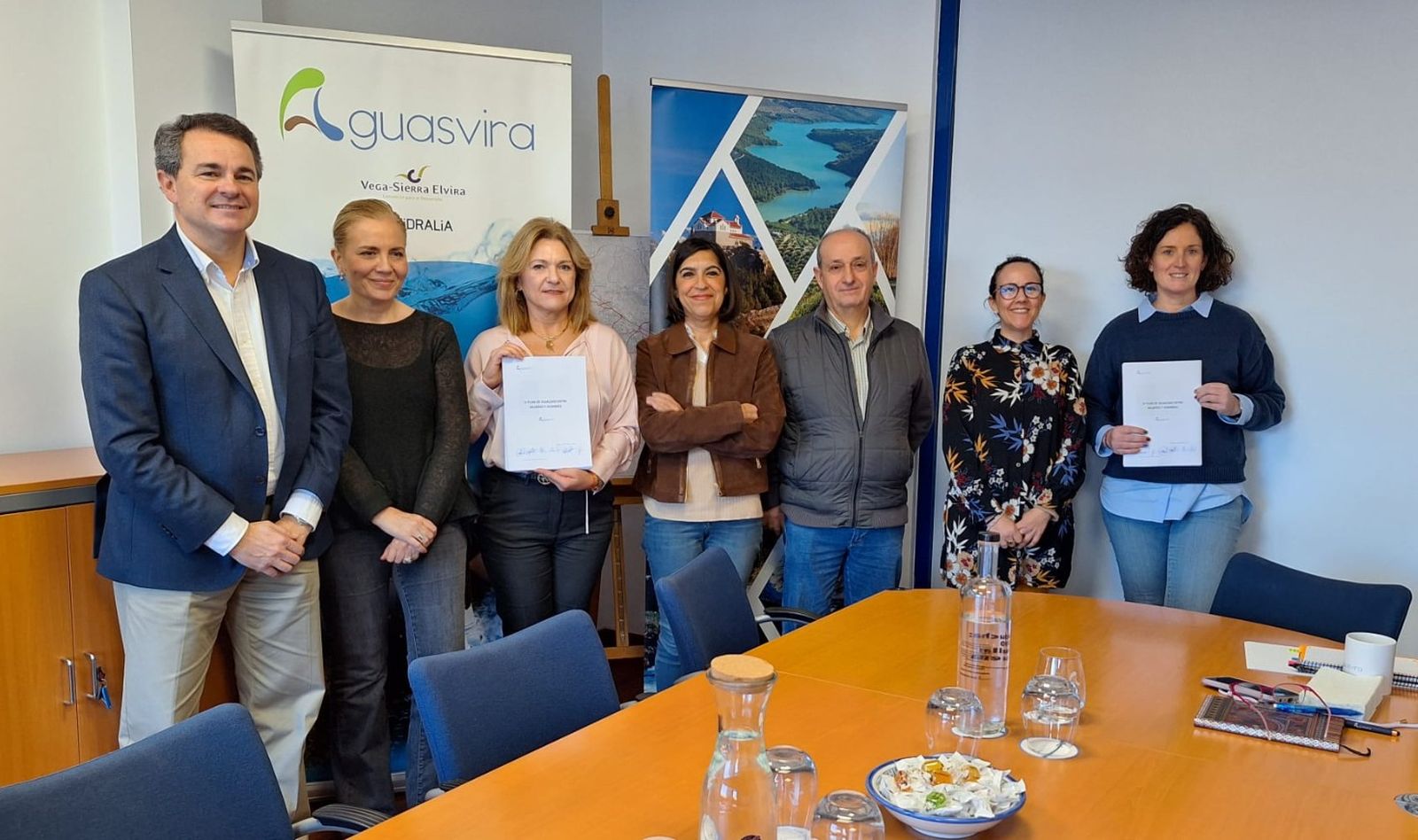 Imagen de la firma del Plan de Igualdad de Aguasvira