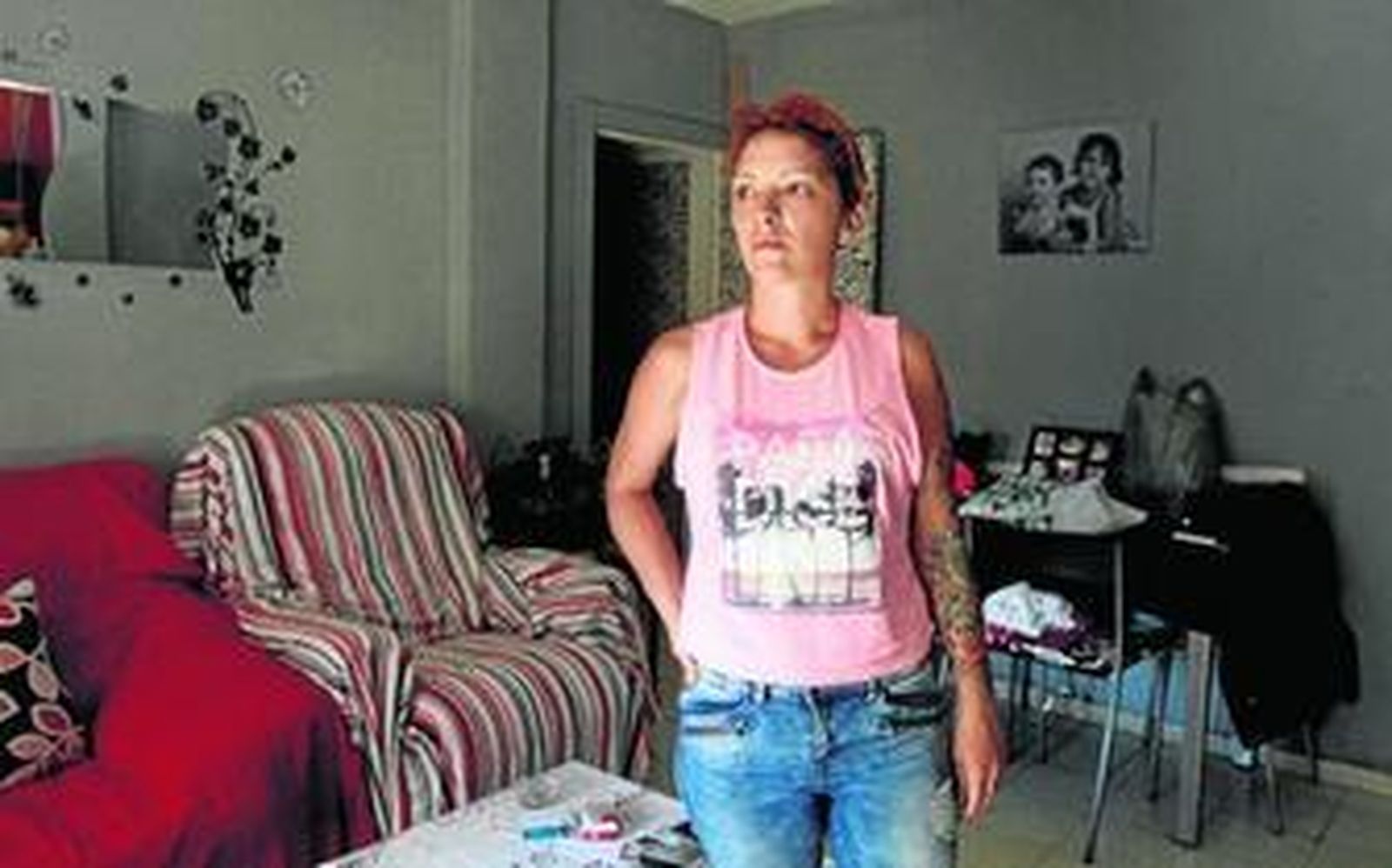 Yolanda Vargas, en el salón de su casa.