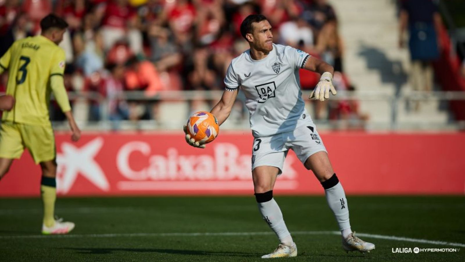 Fernando Martínez, en el duelo del pasado curso ante el Mirandés.