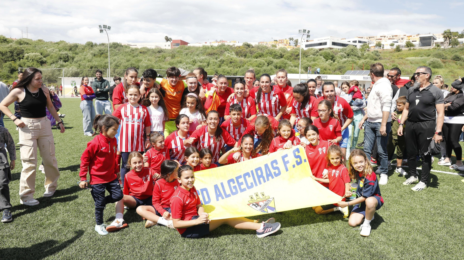 Las fotos del título de campeonas de Segunda Andaluza femenina del Algeciras CF