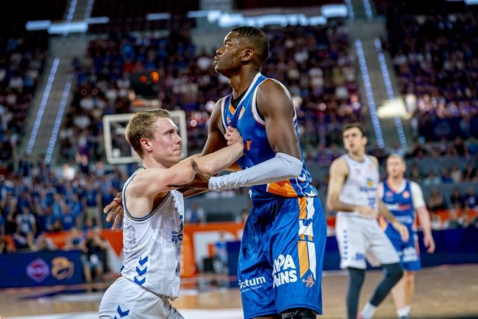 El Fuenlabrada, con un buen trabajo de Nzosa, a un paso de la ACB