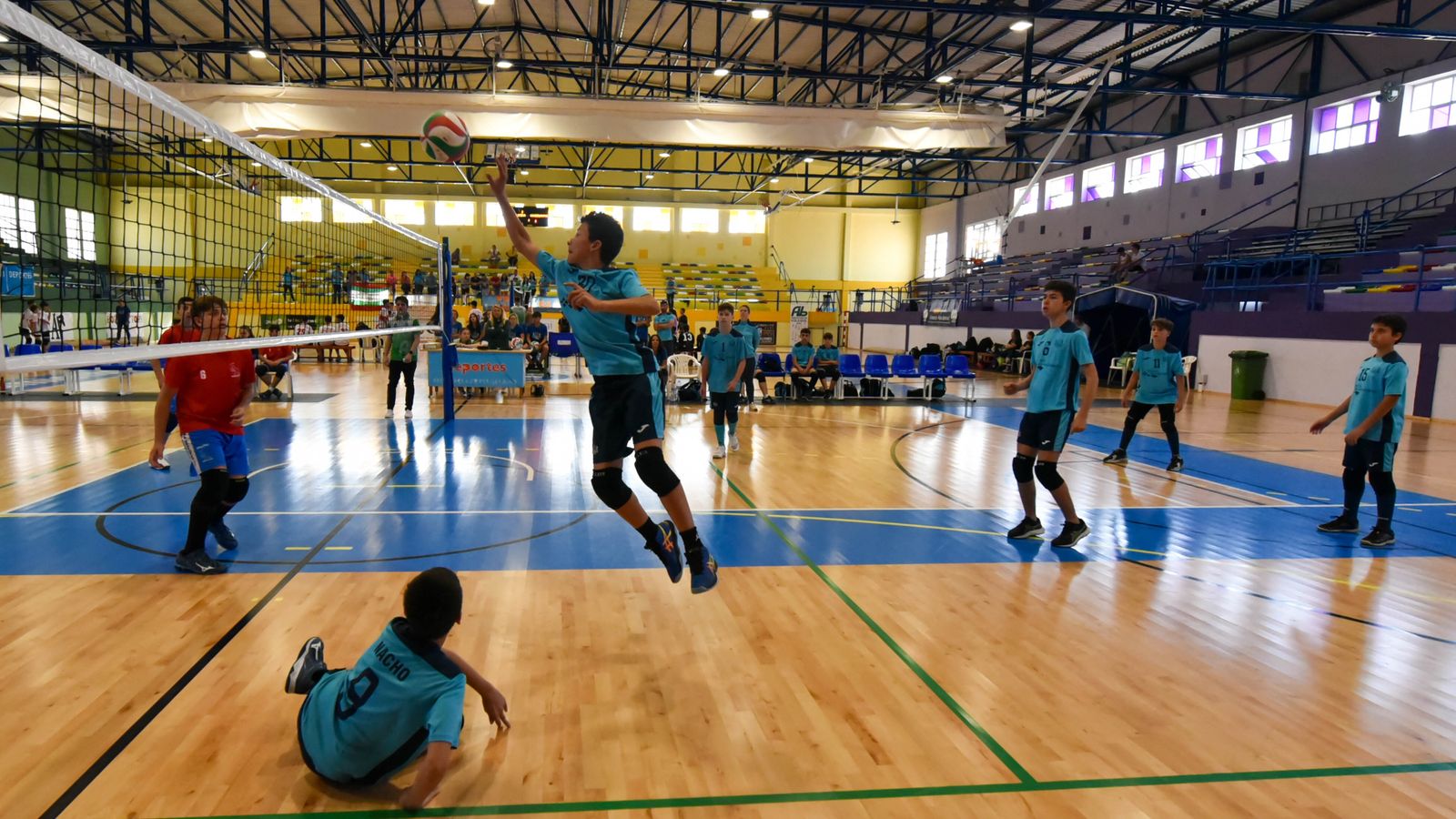 Las fotos de la segunda jornada del Campeonato de Andalucía infantil masculino de voleibol en La Línea