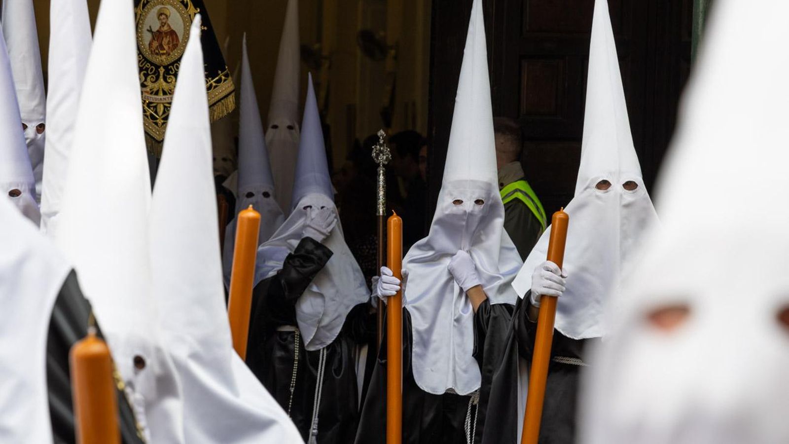 Los jiennenses se recrean con la cofradía de los Estudiantes un nuevo Lunes Santo