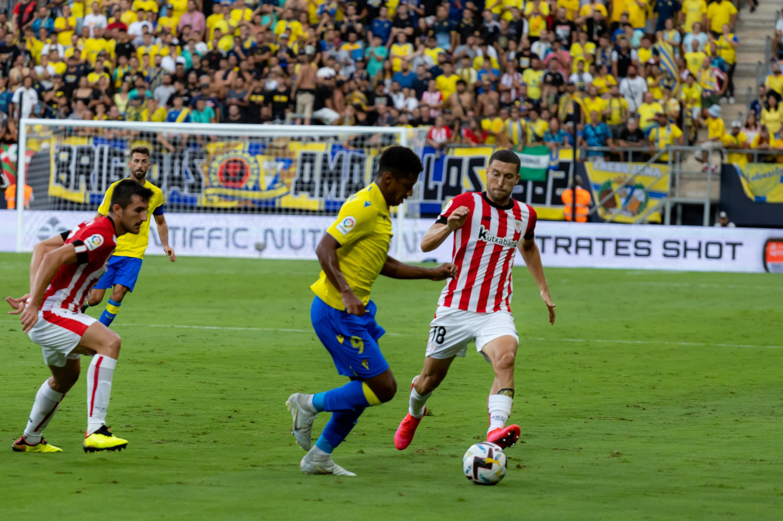 Todas las imágenes del Cádiz-Athletic de Bilbao (0-4)