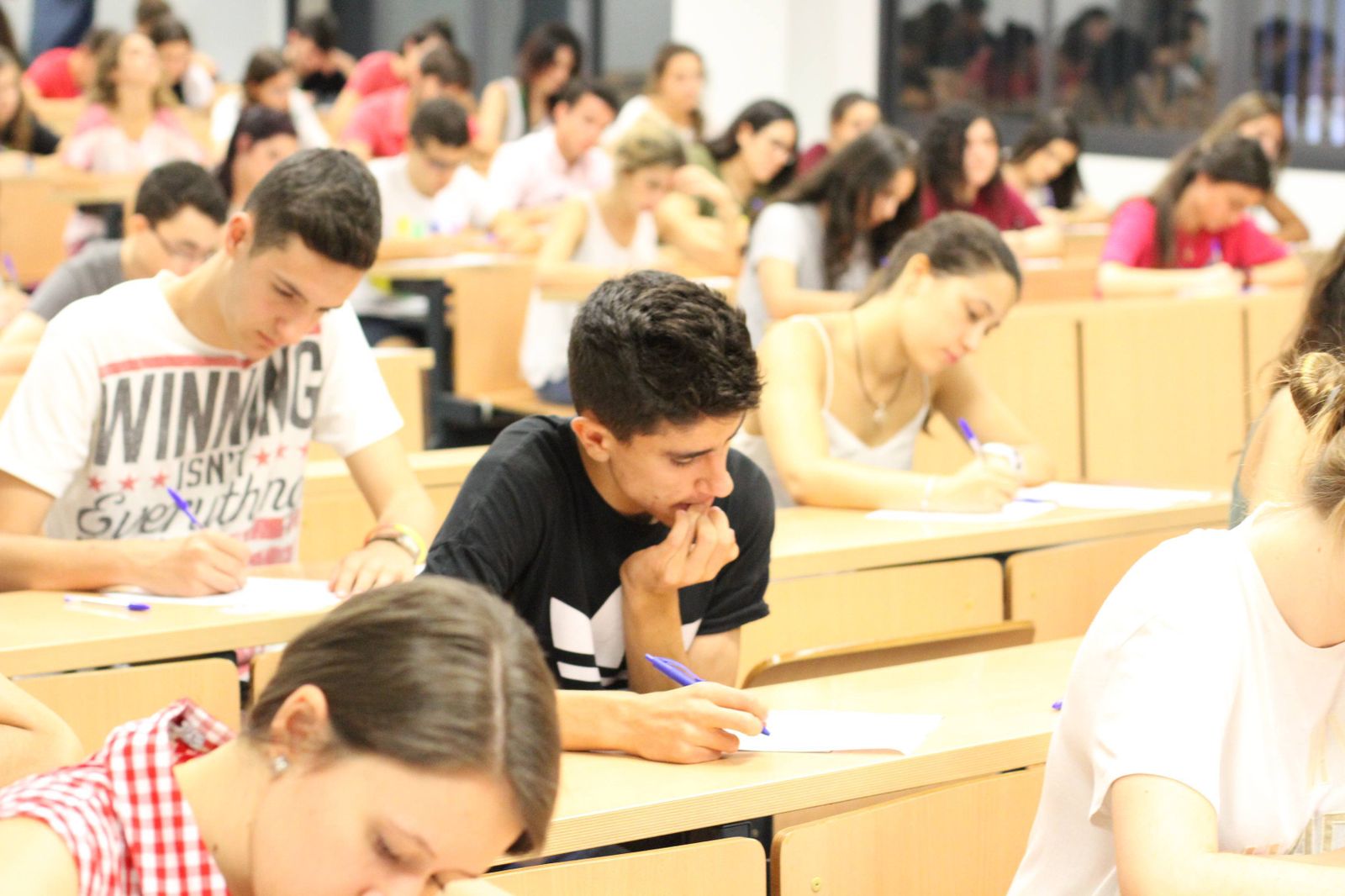 La primera jornada de Selectividad en Sevilla, en imágenes