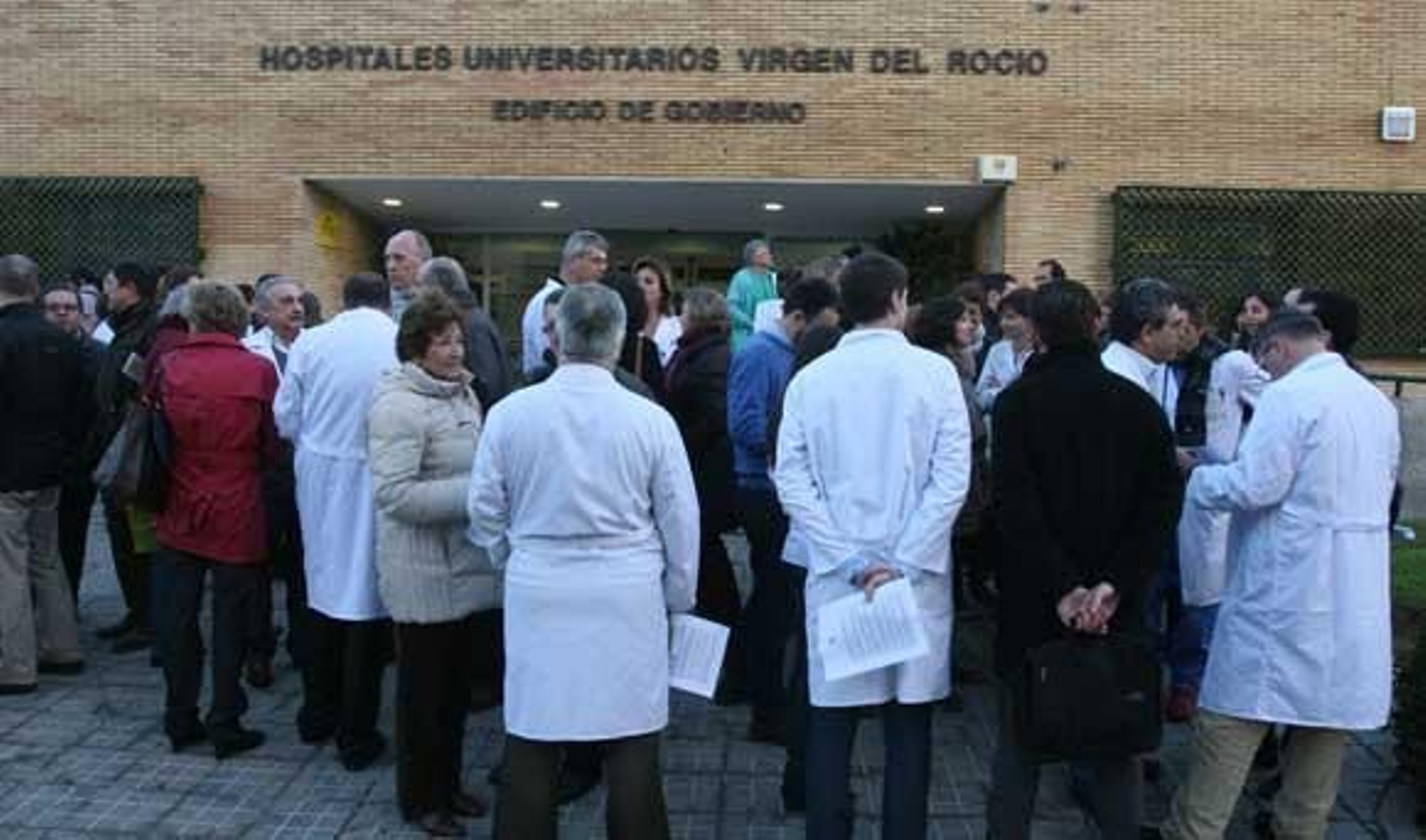 Escaso seguimiento en la primera jornada de huelga de médicos ante unos servicios mínimos "abusivos"