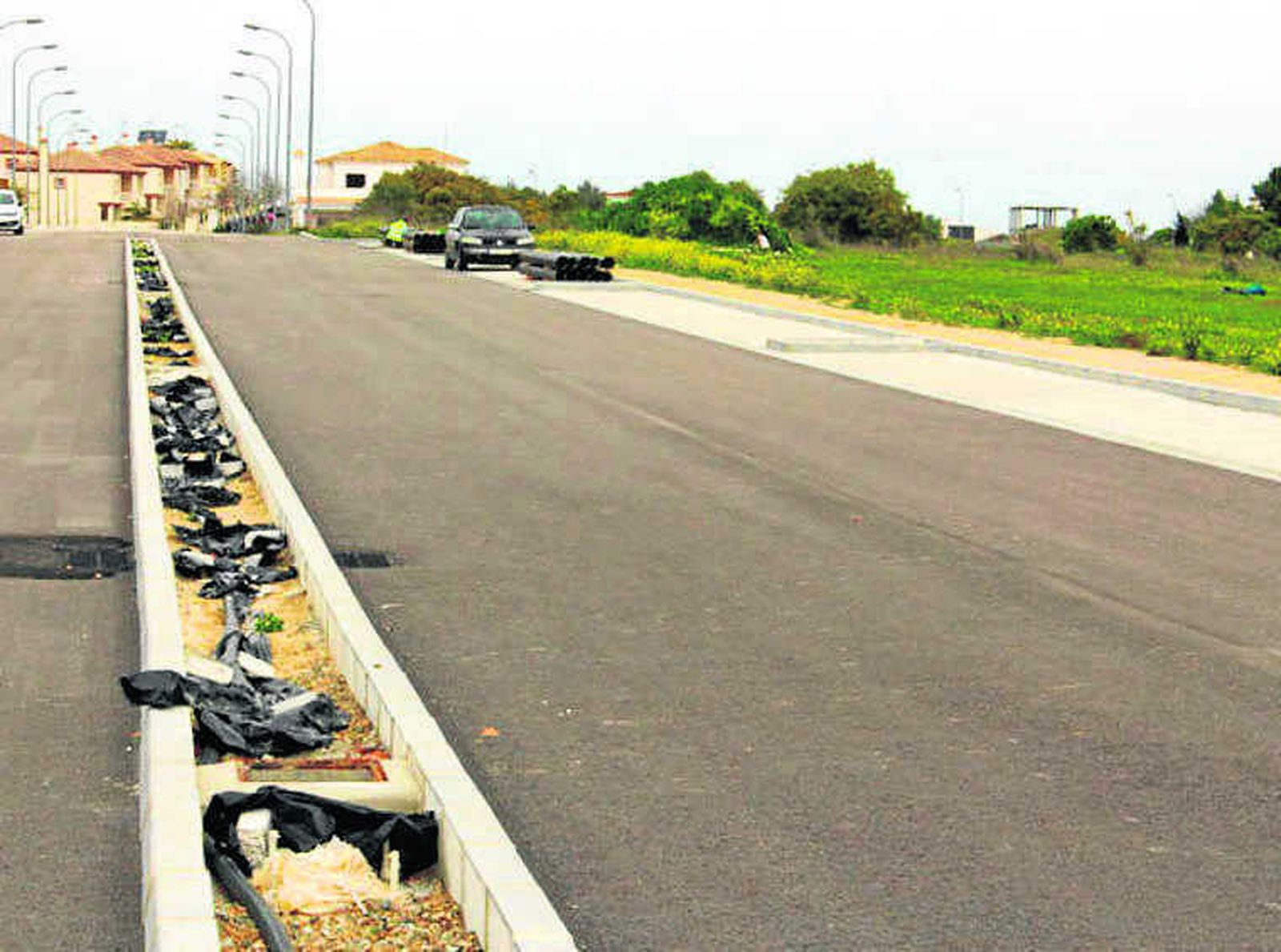 Parte del vial que ya está hecho y que se utilizará para este proyecto de enlace de Espartinas con la SE-40 y la A-49.