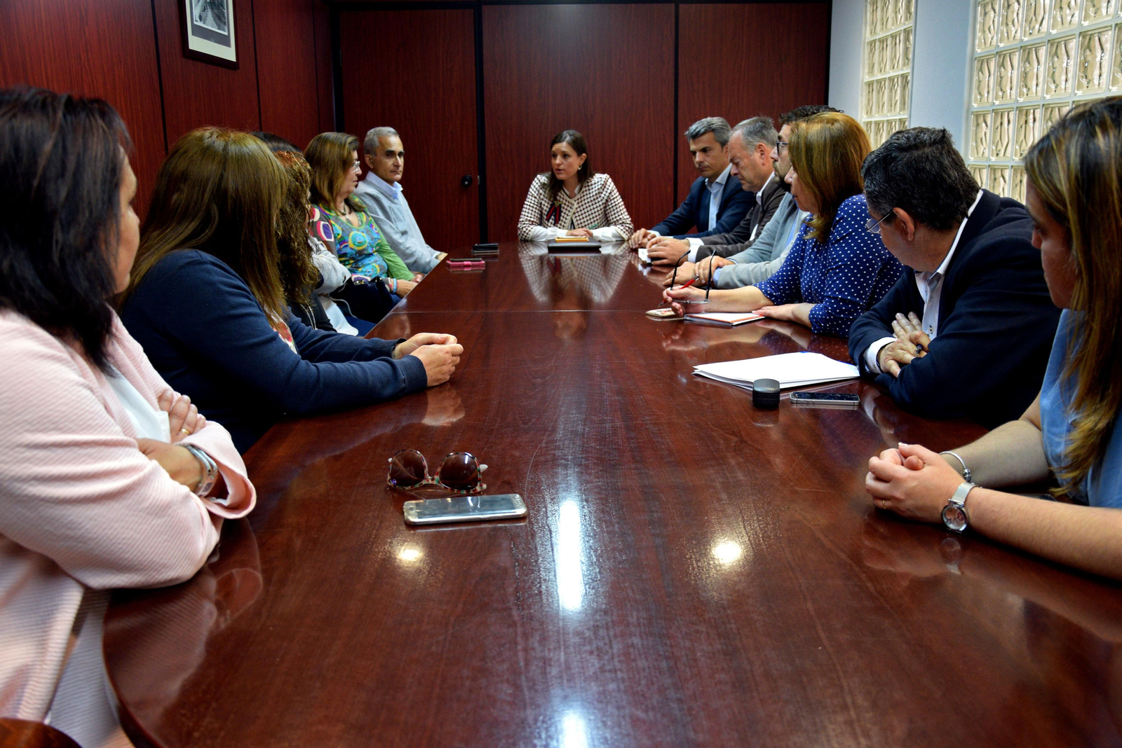 Reunión de los grupos con las AMPAS de los colegios de Defensa