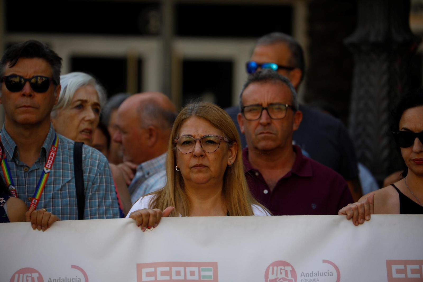 En imágenes, la concentración por los fallecidos en accidente laboral en Córdoba