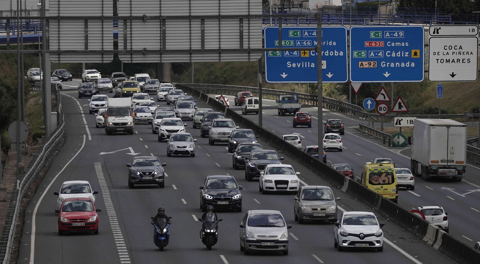 Tráfico en la autovía A-49 Sevilla-Huelva.