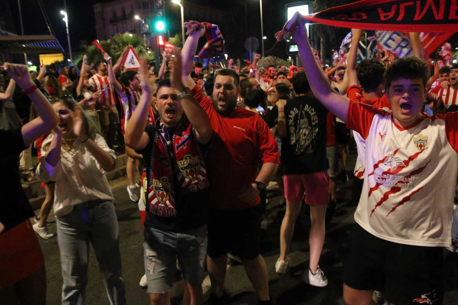 ¡Locura en Almería tras el ascenso a Primera!