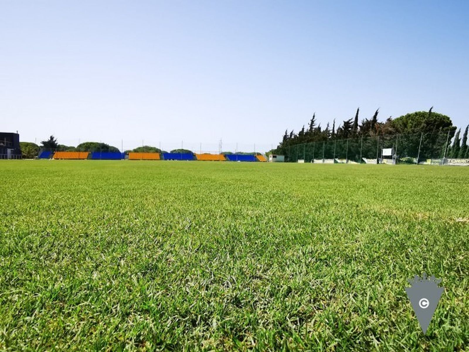Campo principal de la Ciudad Deportiva de El Rosal.