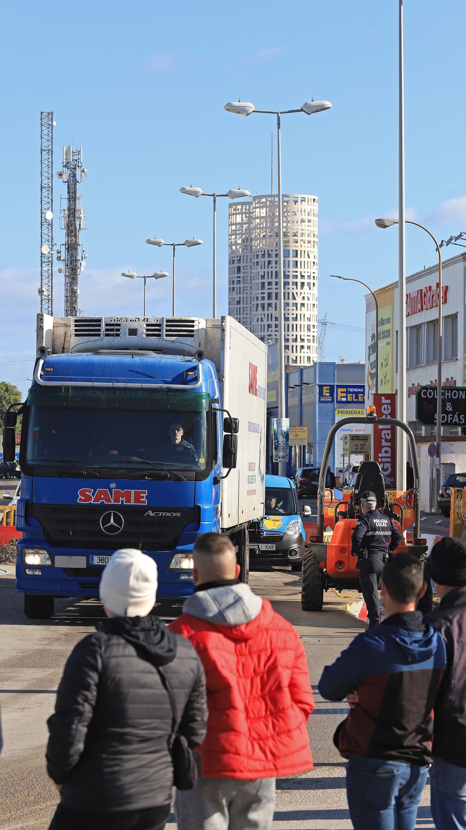 Fotos de los piquetes en el polígono de Palmones
