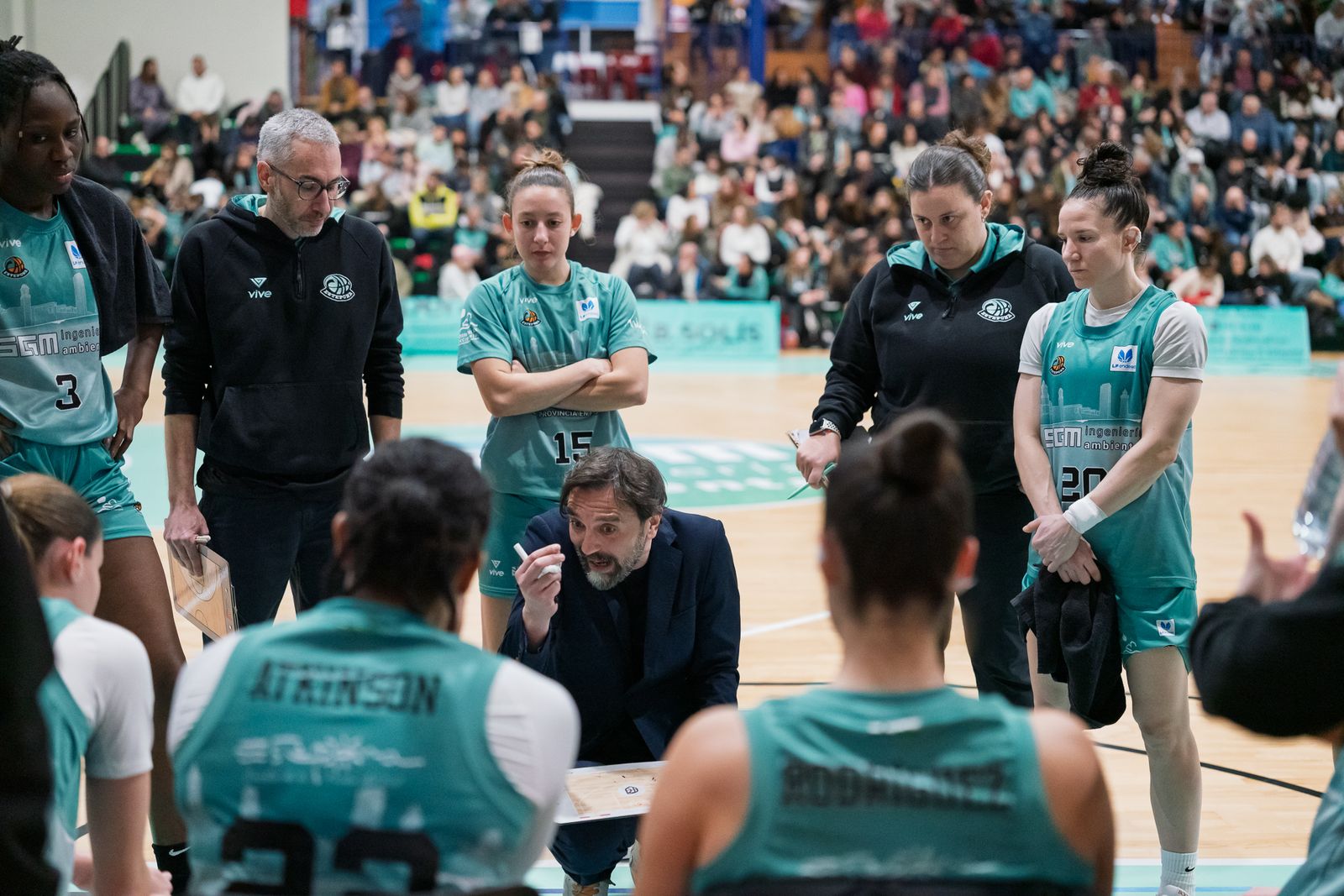 Esencial victoria del CAB Estepona ante el Spar Gran Canaria (80-64)