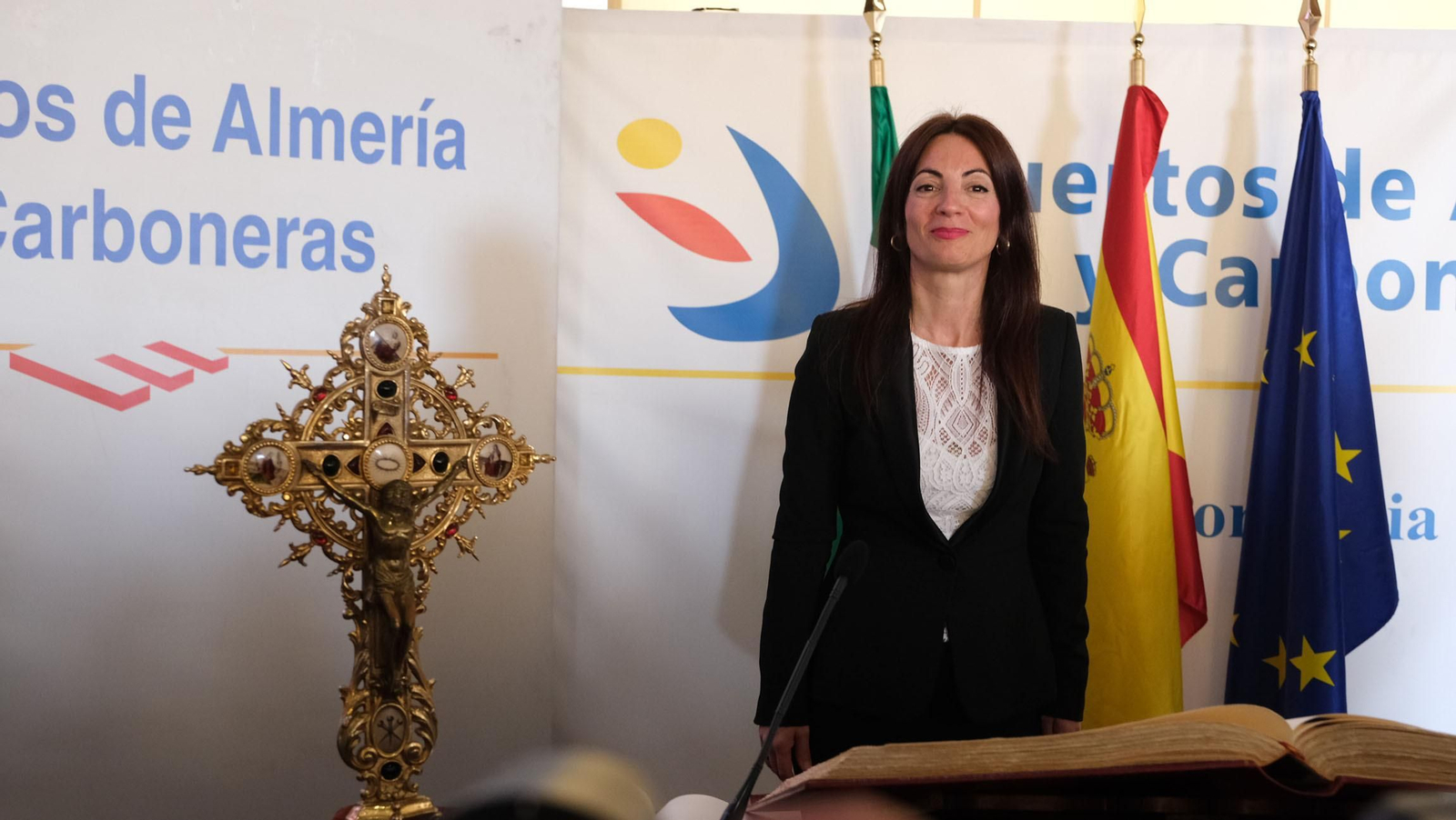 La toma de posesión de Rosario Soto como presidenta del Puerto de Almería