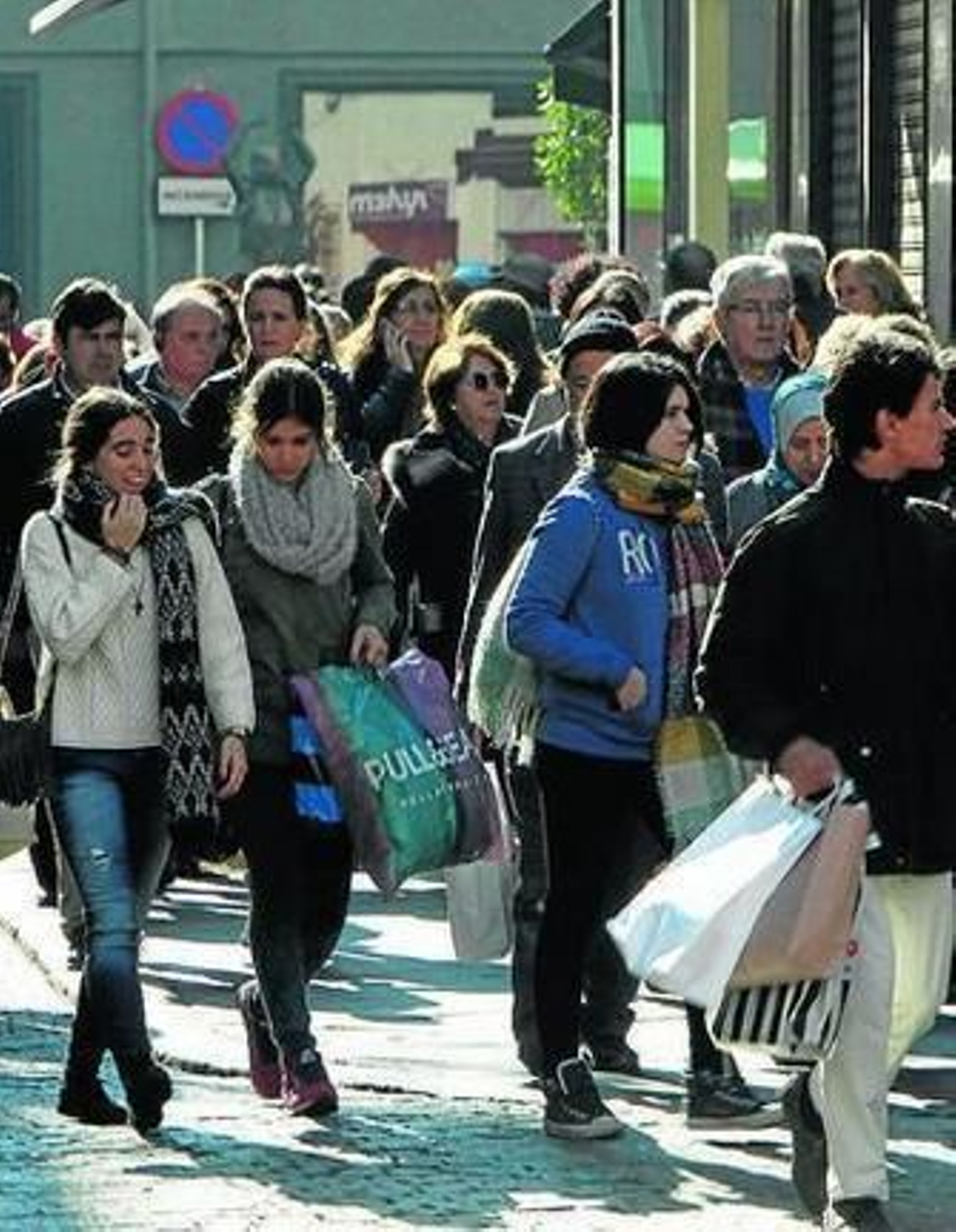 Las tiendas del centro gozarán de cinco festivos más para abrir antes de la Feria.