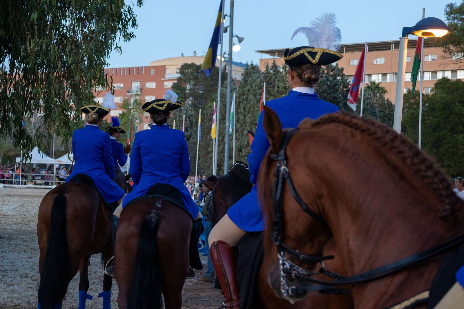 Feria del Caballo 2023: Imágenes del ambiente en la noche del sábado