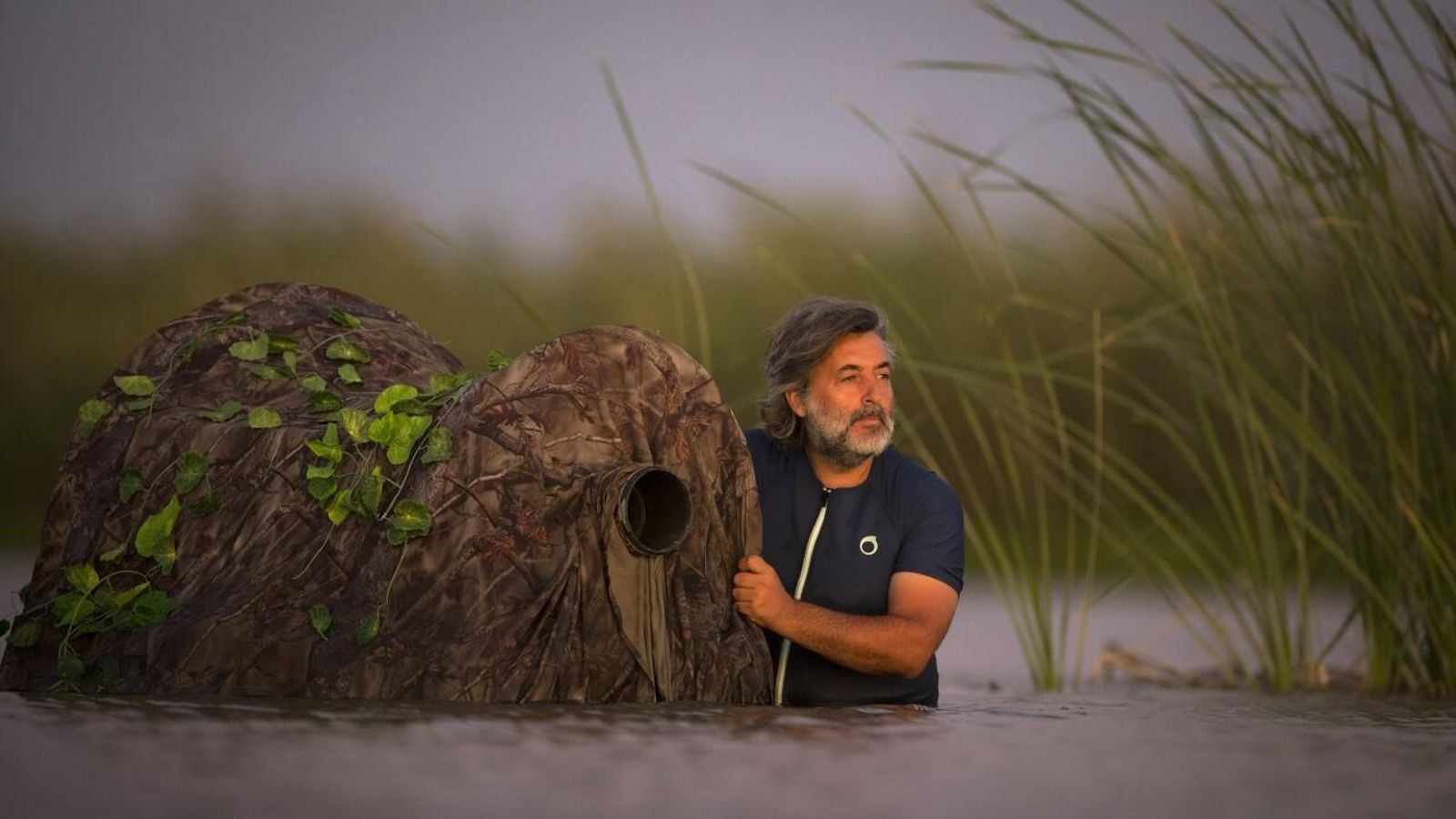 Antonio Pizarro, fotografiado en la naturaleza.