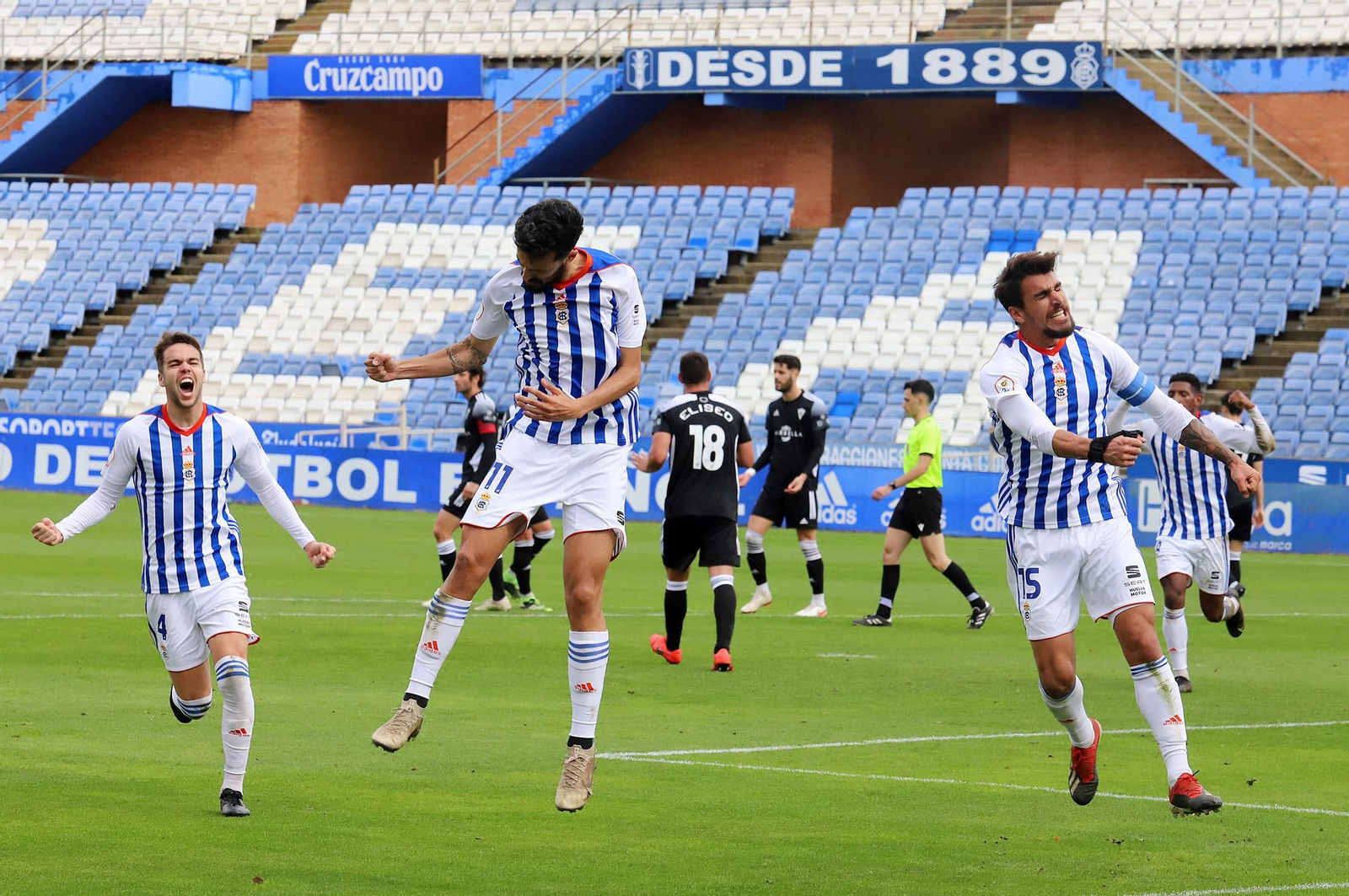 Quiles celebra el gol que anotó ante el Marbella en la última jornada.
