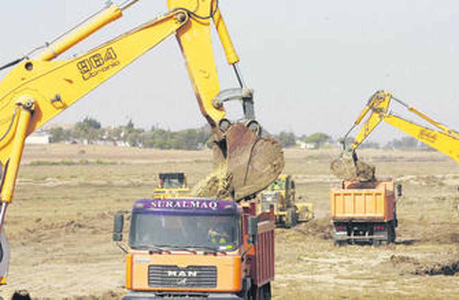Día del inicio de las obras en el polígono.