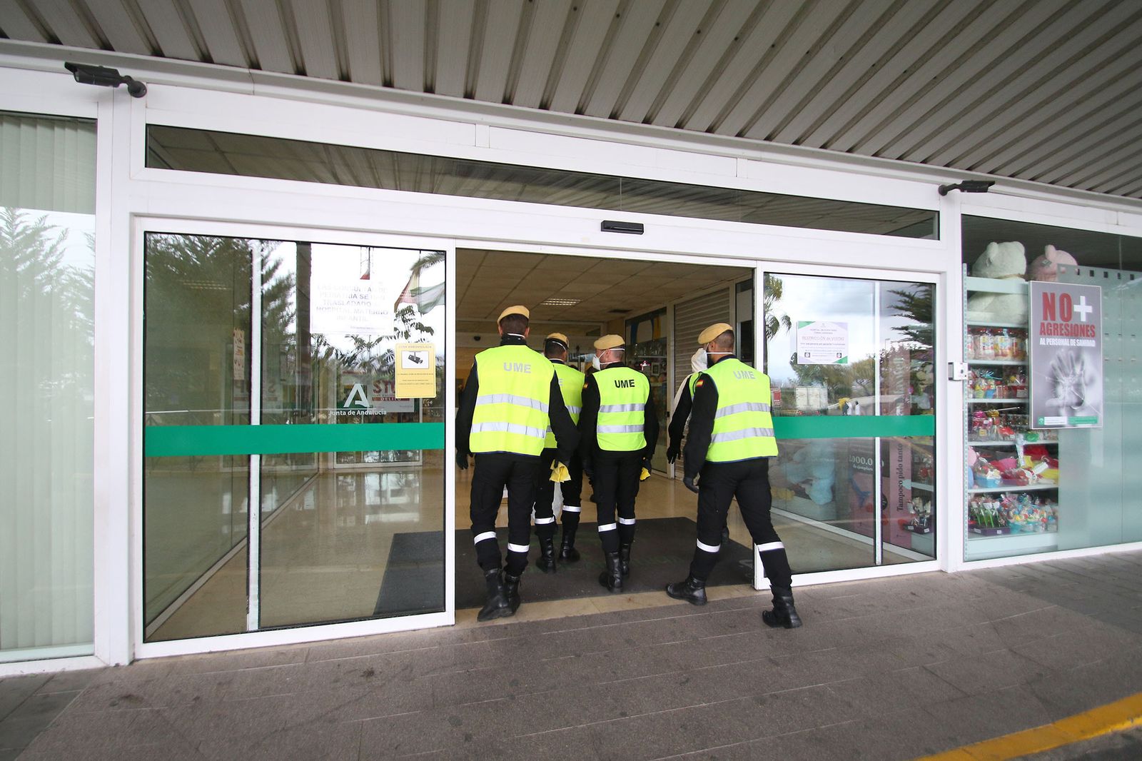 Fotogalería Coronavirus. Actuación UME en Almería.