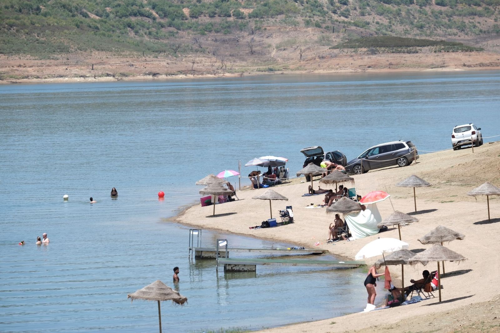 Playa del pantano de La Breña, en Almodóvar del Río.