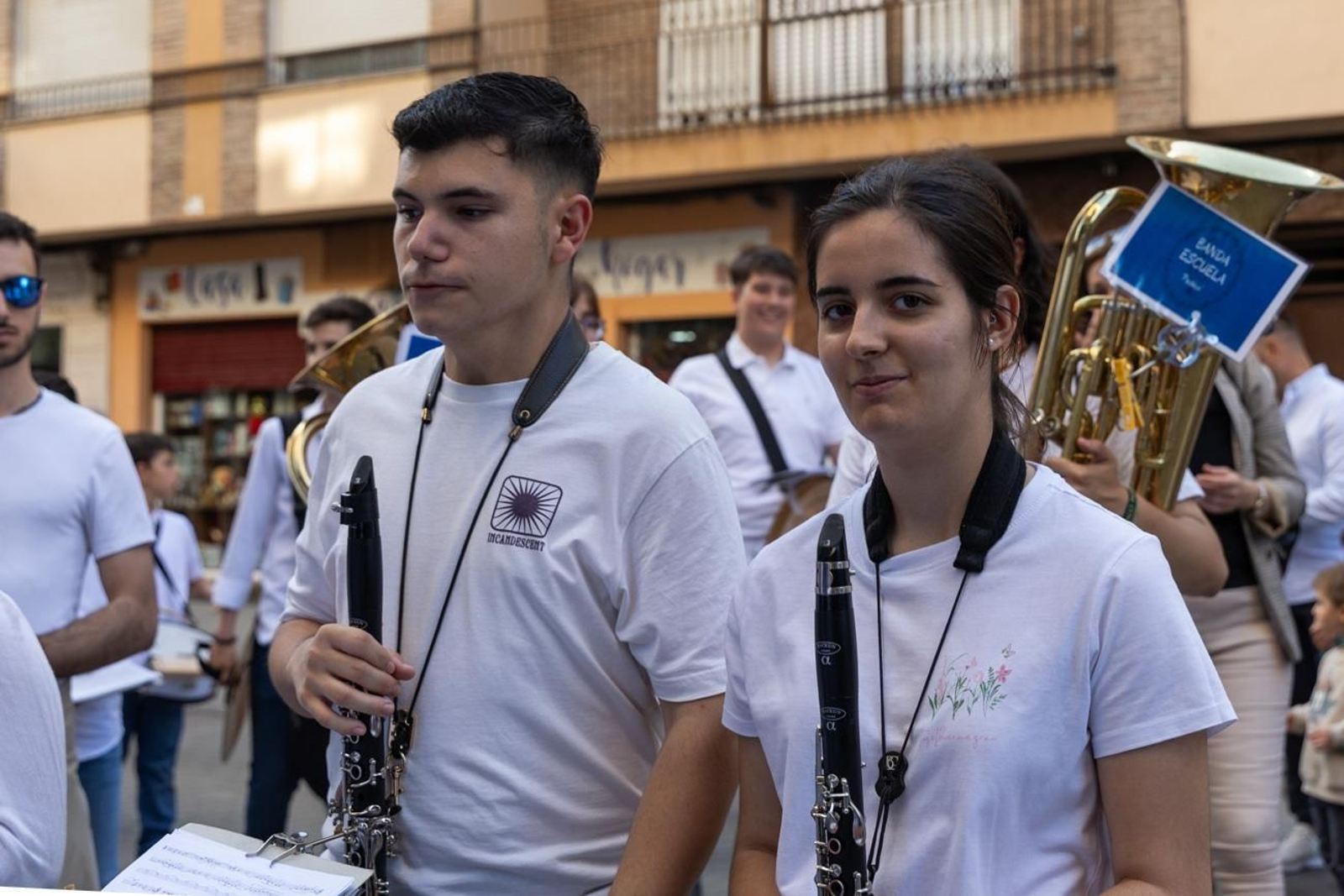 Procesiones infantiles y cruces del 2 de mayo
