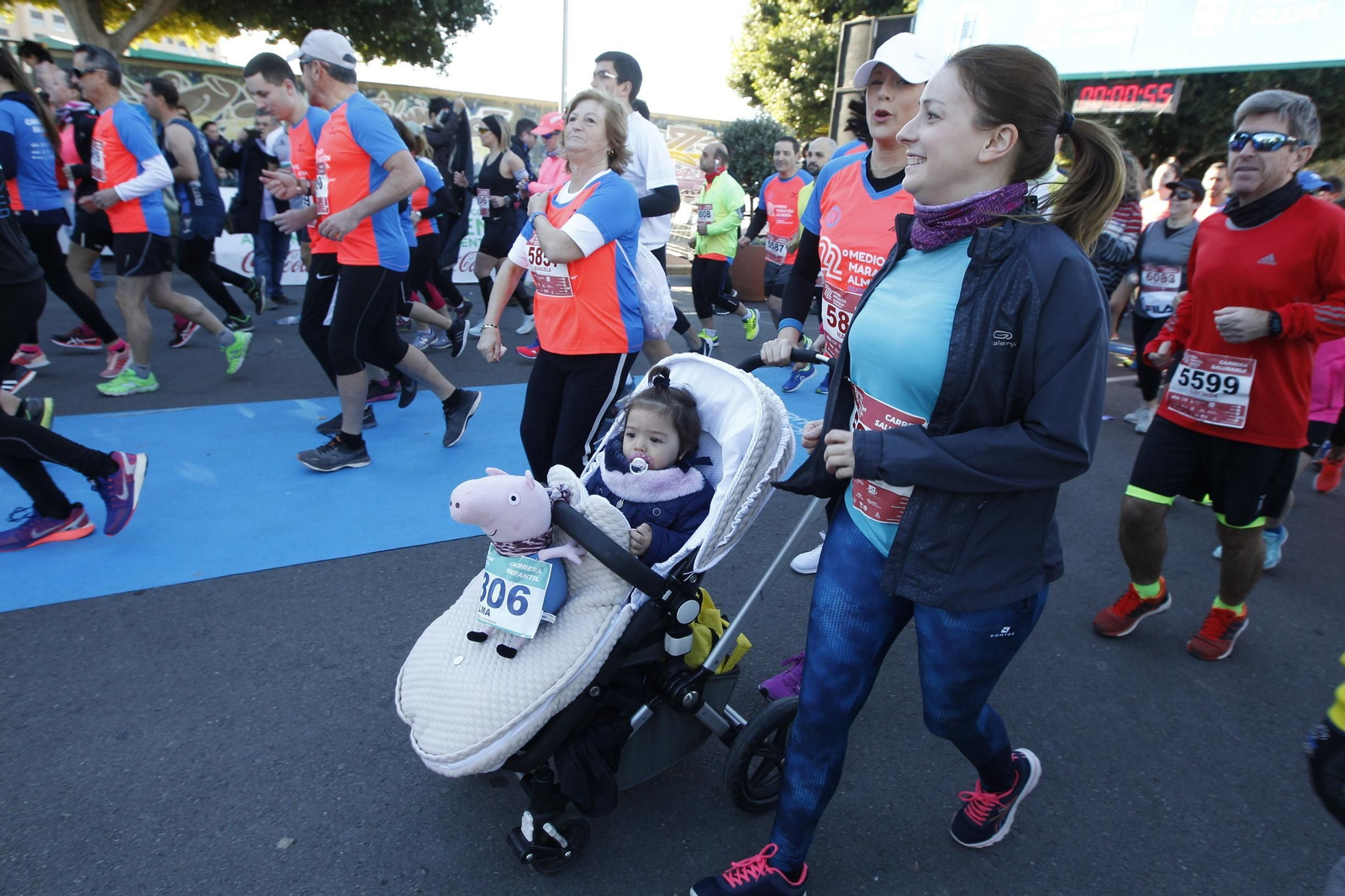Galería gráfica de la XXII Media Maratón de Almería