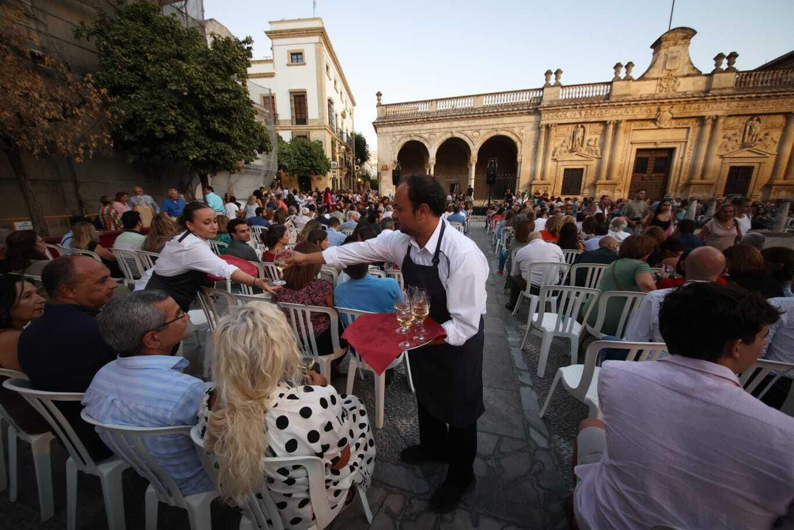 Imágenes de la 1ª Gran Cata de Vinos de Jerez