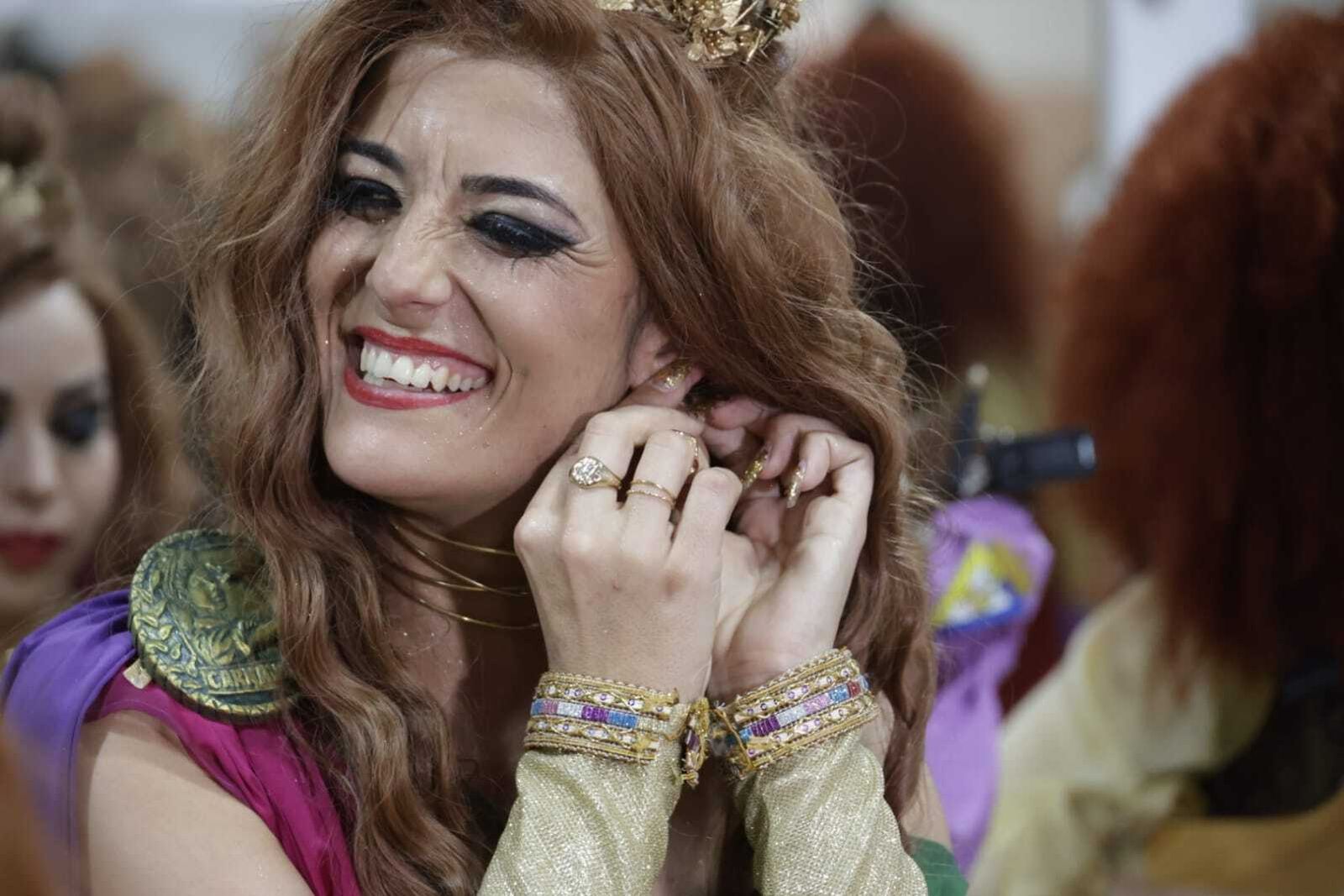 Comparsa 'Las musas' en camerinos