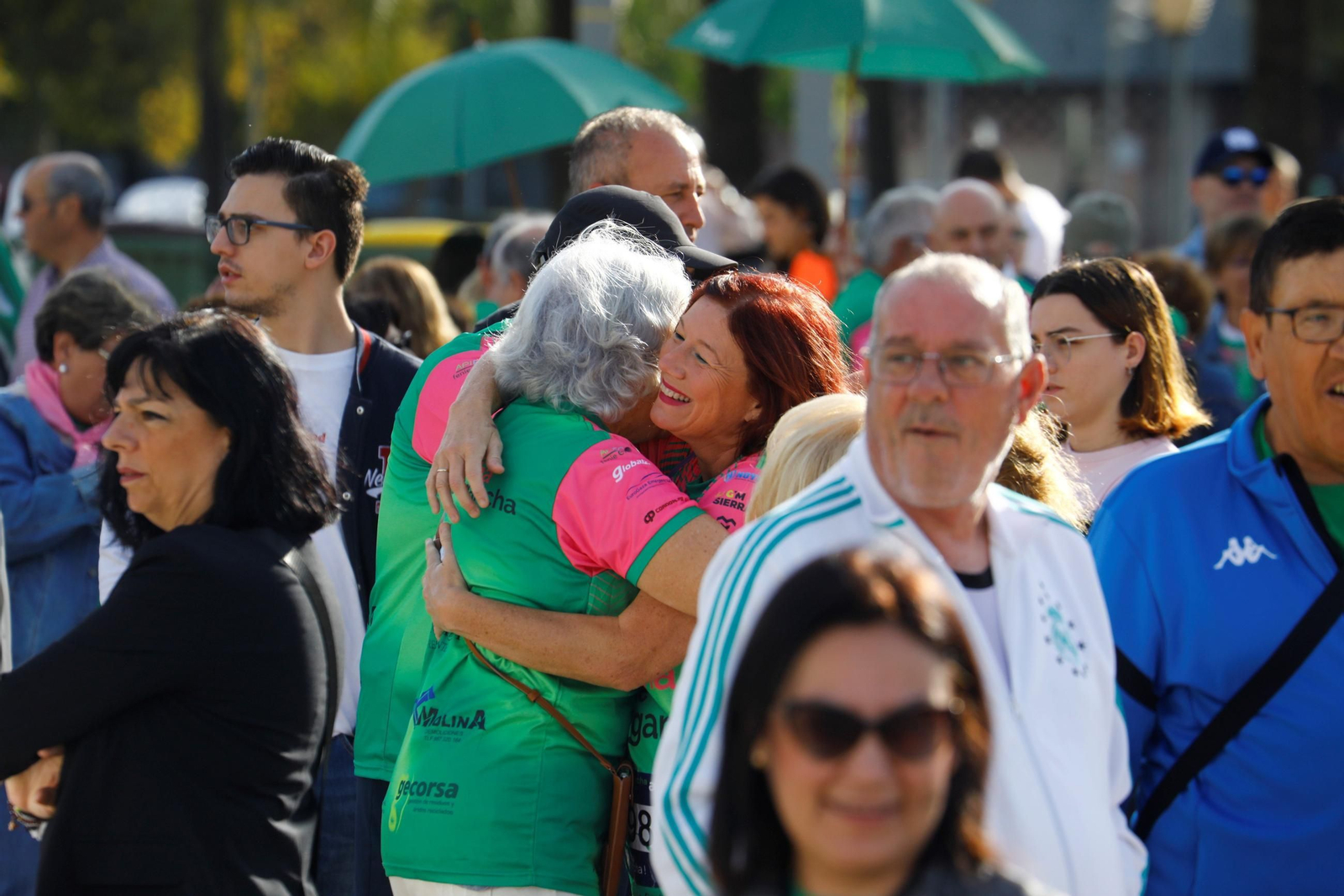 Las mejores imágenes de la Marcha contra el cáncer en Córdoba