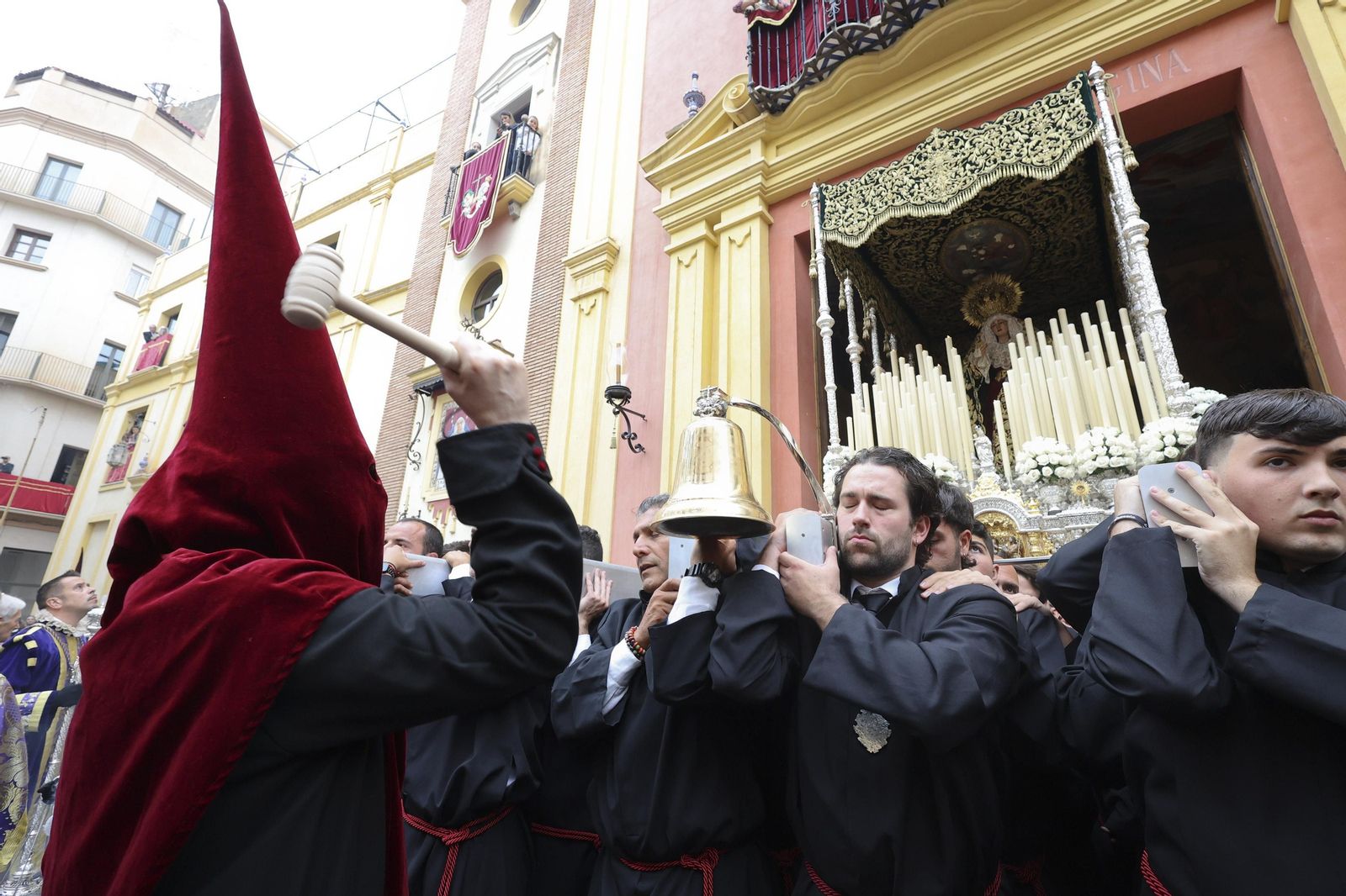 Las Penas en el Martes Santo de Málaga, en fotos