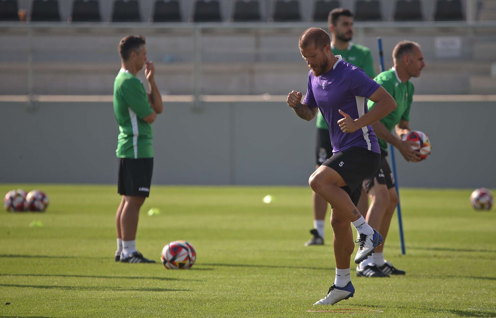 Jorge Morcillo, que regresa a la convocatoria, en un entrenamiento