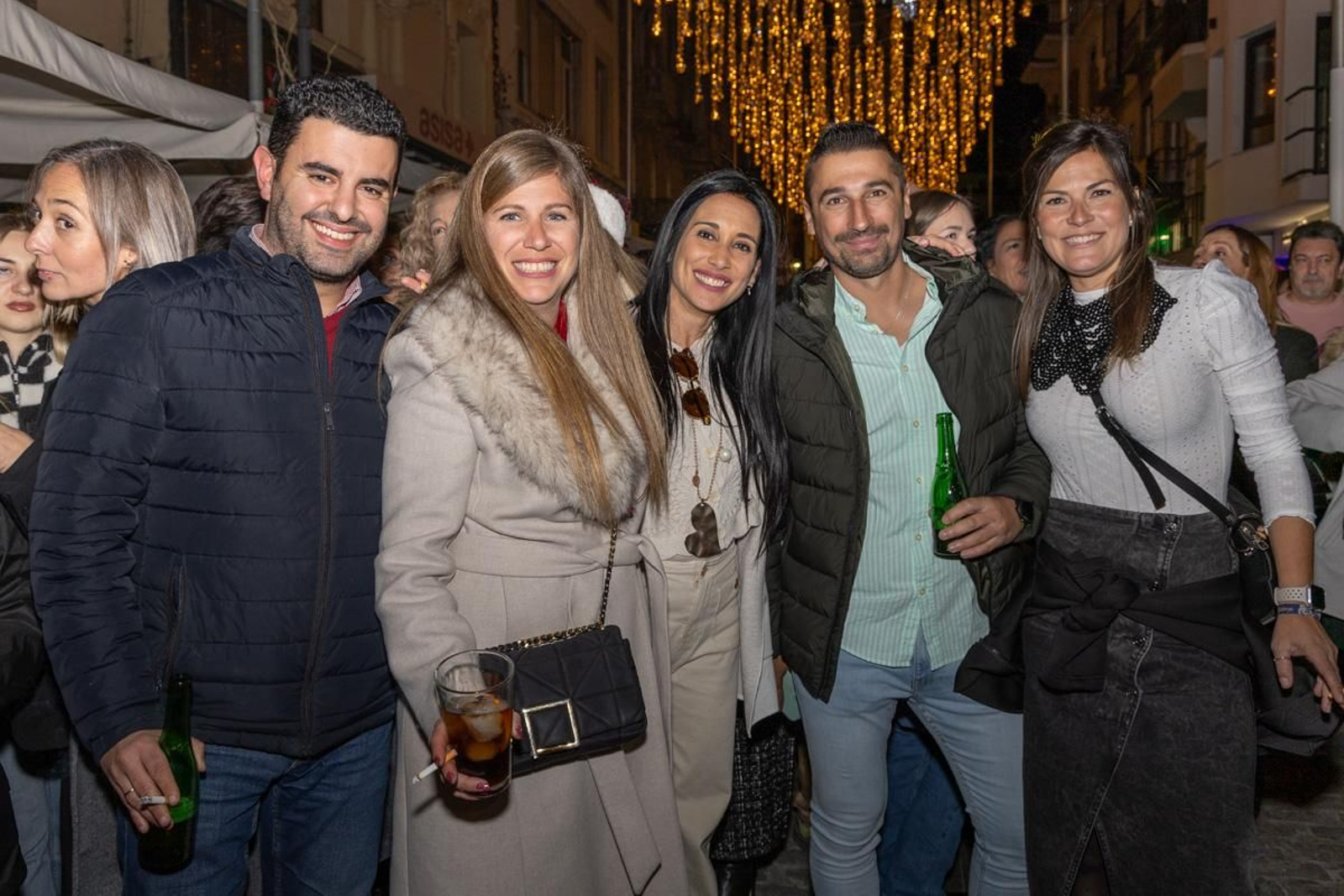 Zambomba de la Hermandad de la Buena Muerte y actuación de Maria Soledad